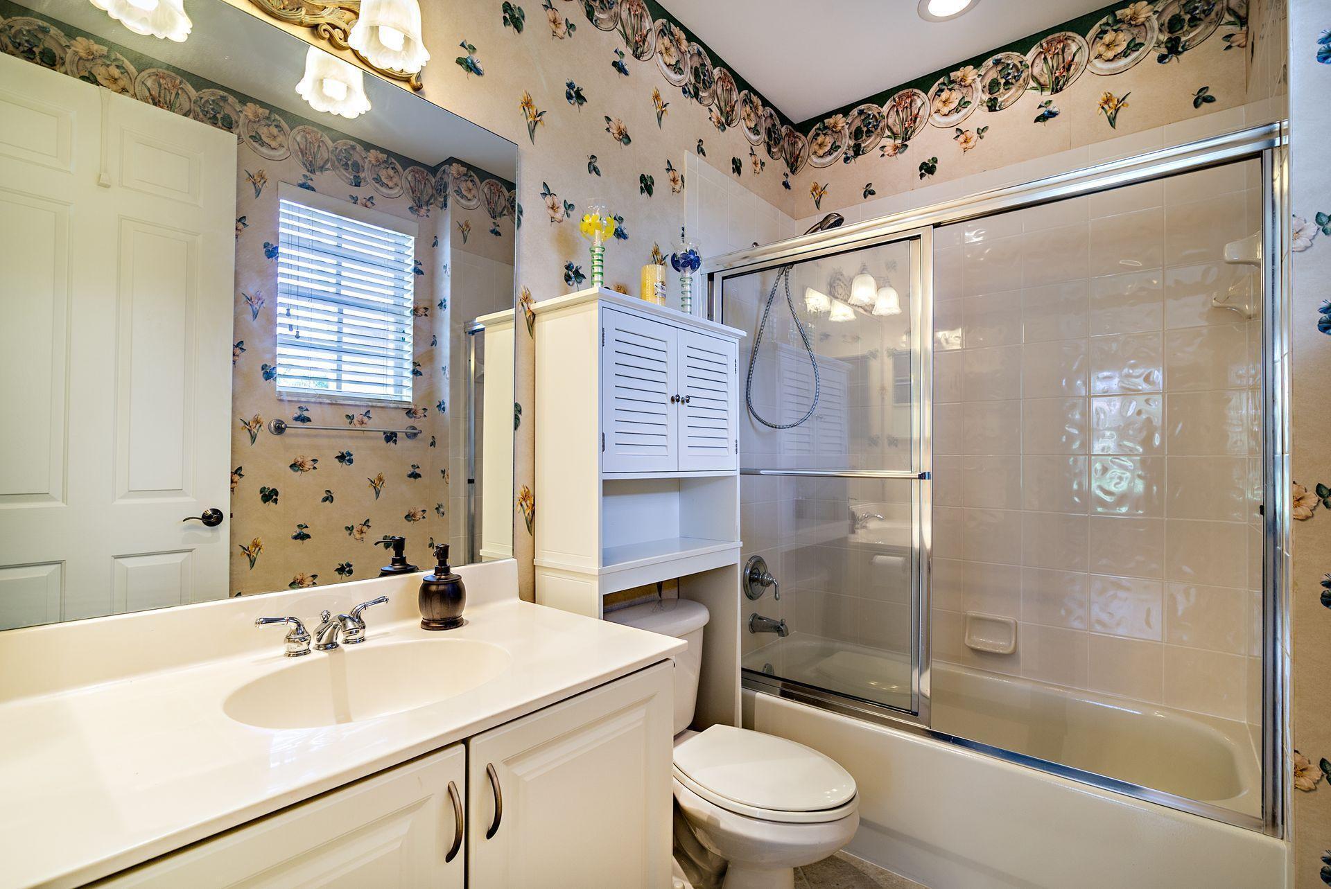 2002 Graden, Palm Beach Gardens FL 33410