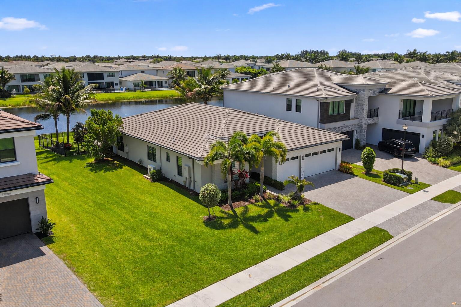 17094 Rainbow Falls, Boca Raton FL 33496