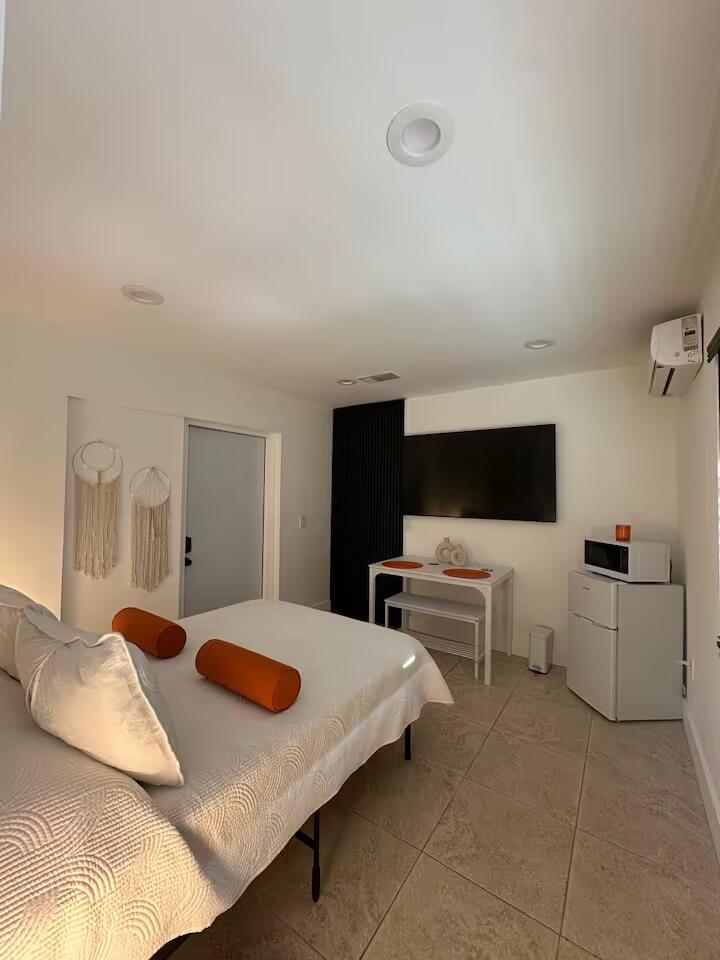 11640 NW 32nd, Sunrise FL 33323