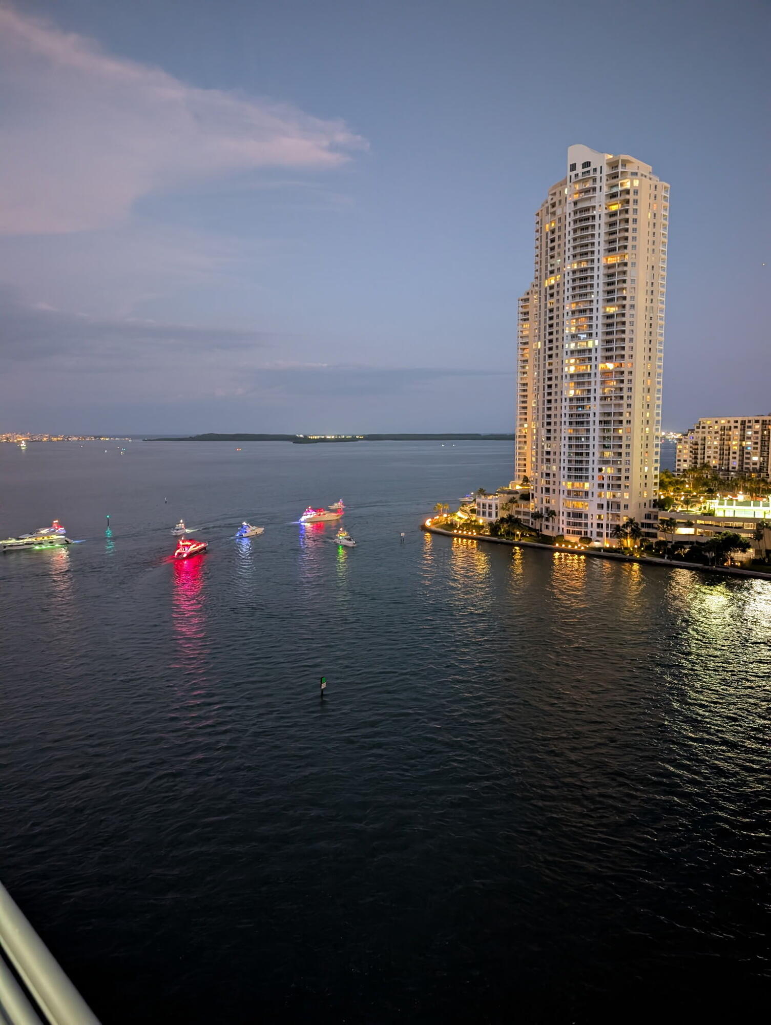 335 S Biscayne #1607, Miami FL 33131