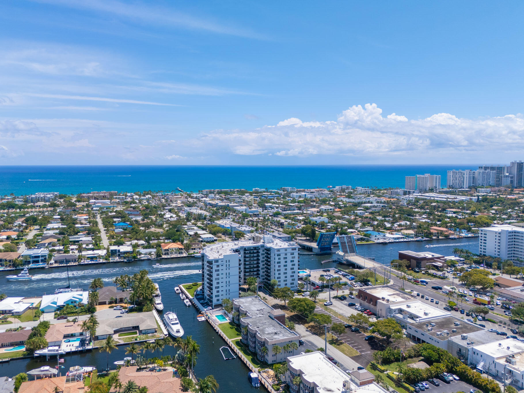 3121 NE 51st #305e, Fort Lauderdale FL 33308