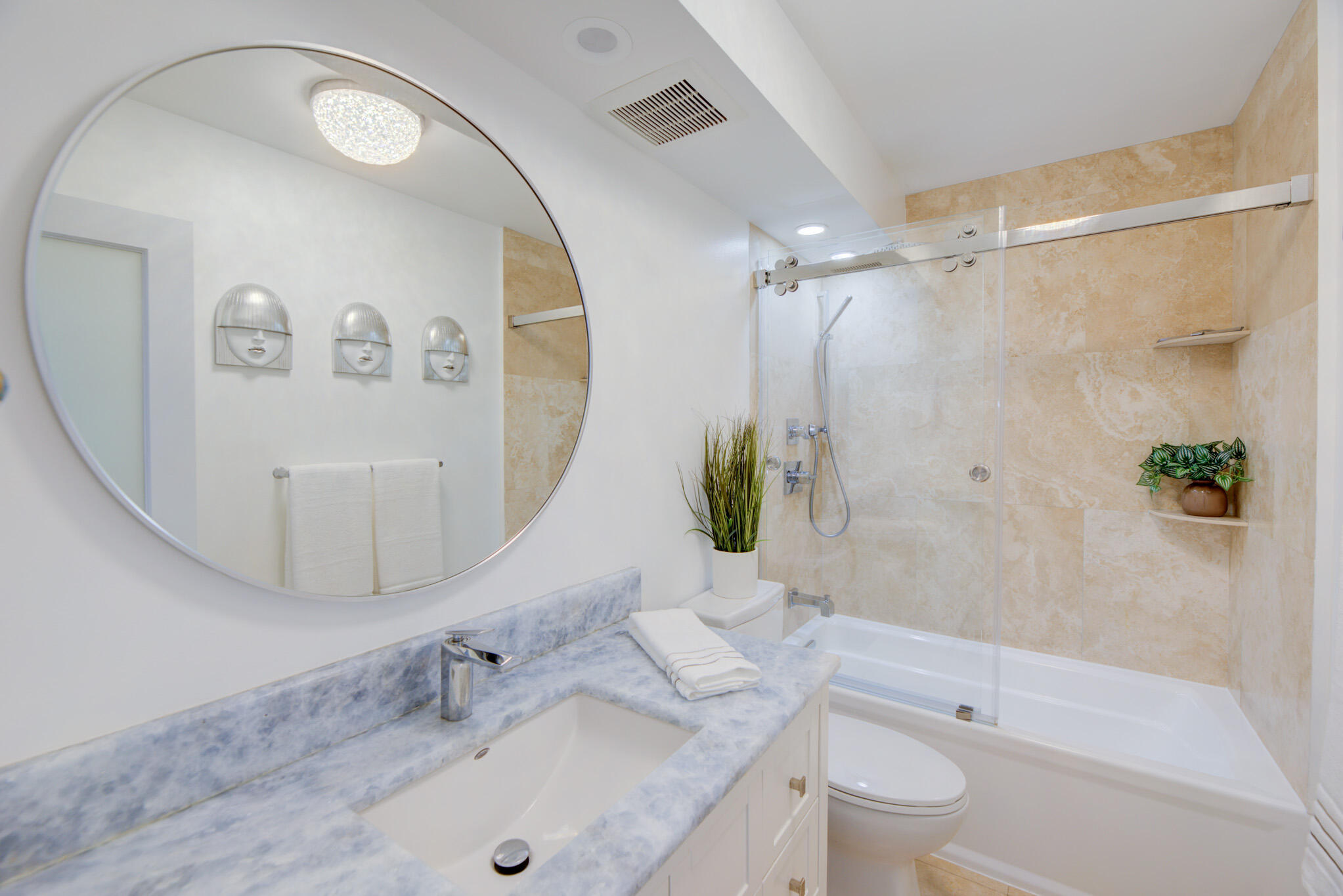 3121 NE 51st #305e, Fort Lauderdale FL 33308