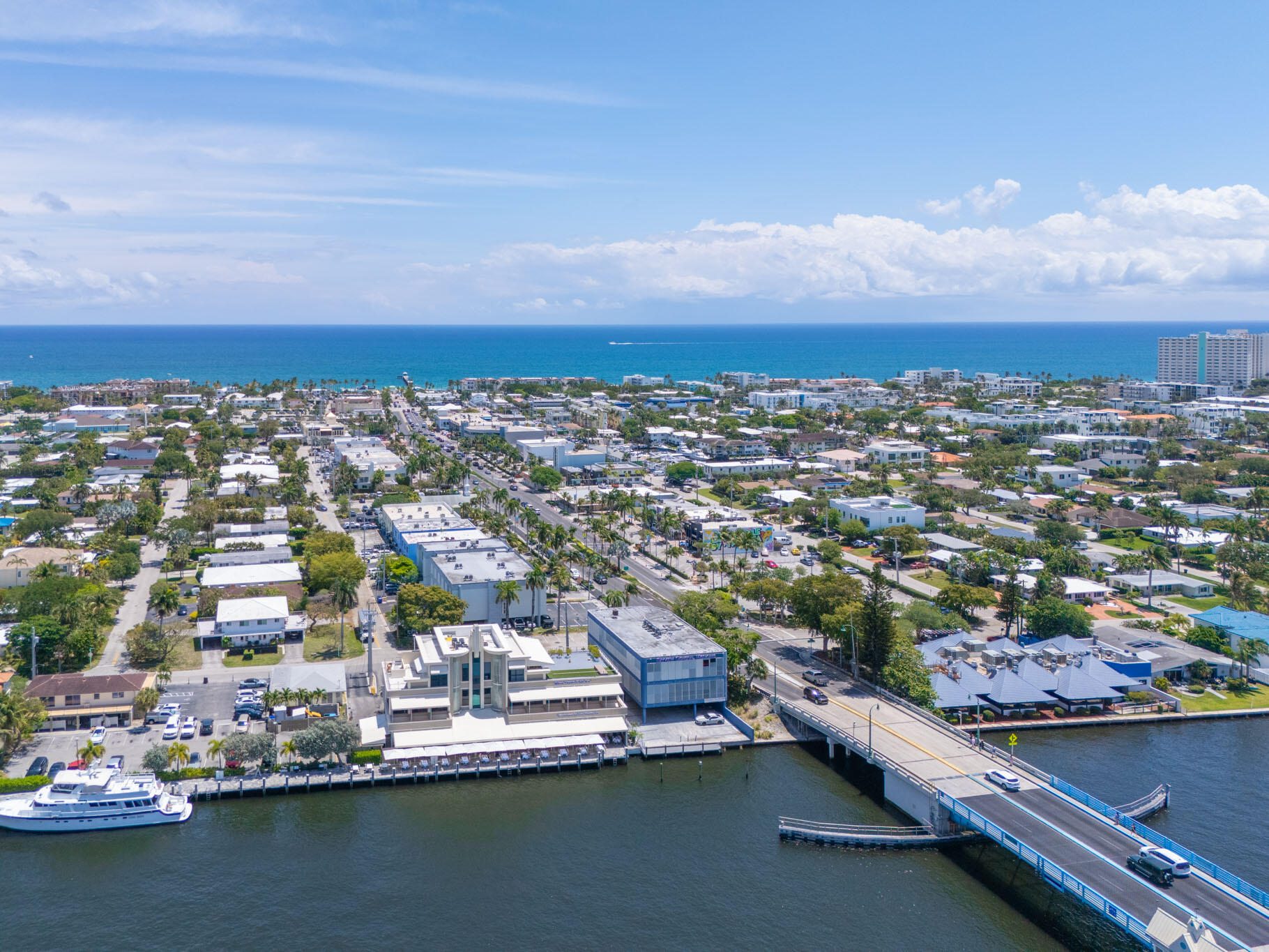 3121 NE 51st #305e, Fort Lauderdale FL 33308