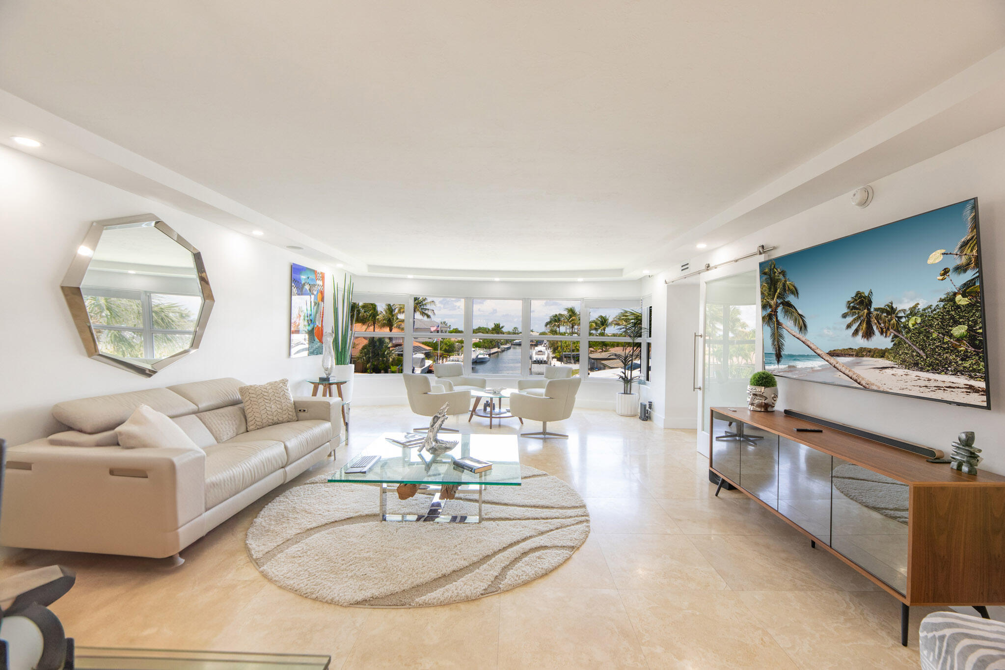 3121 NE 51st #305e, Fort Lauderdale FL 33308