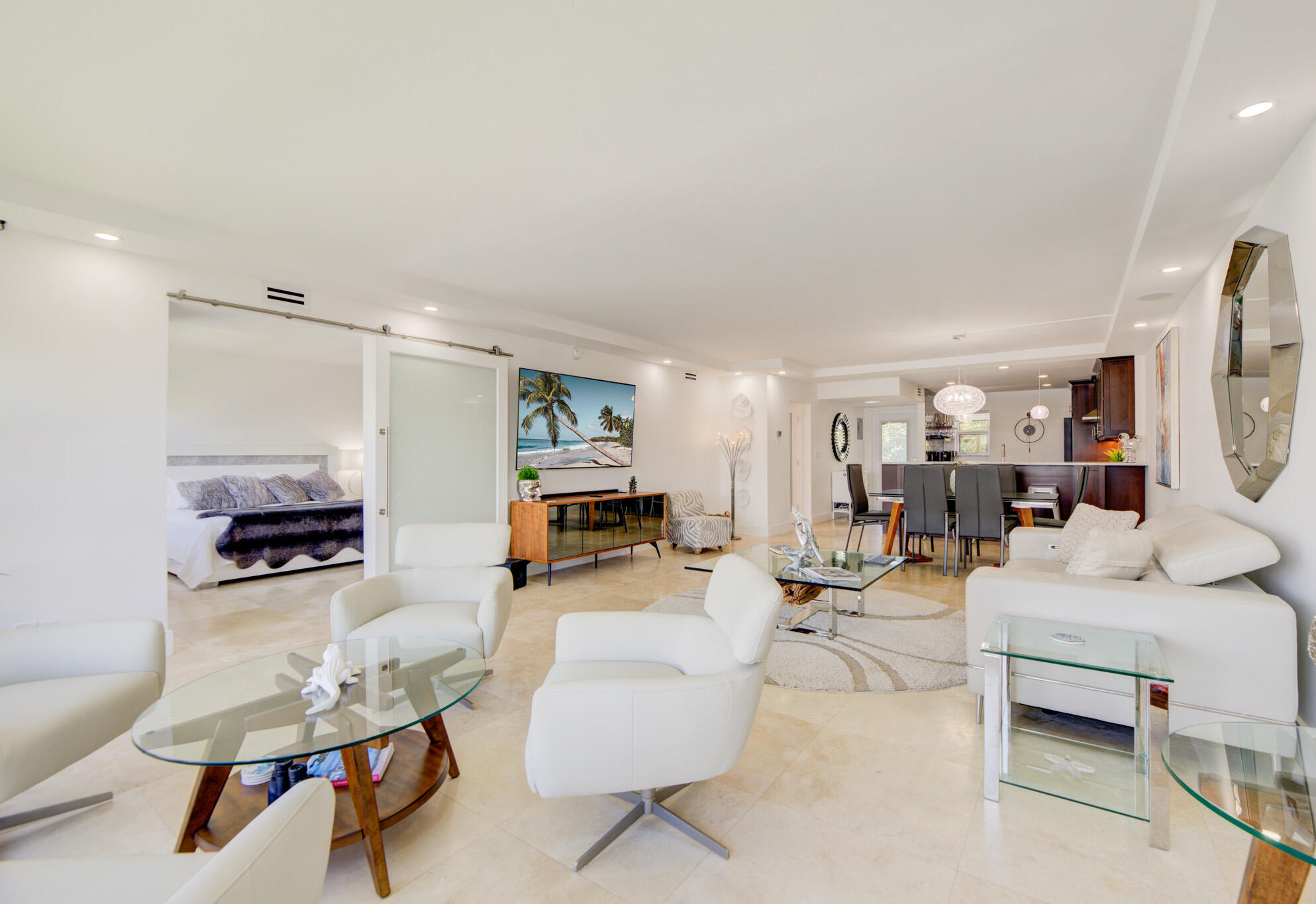 3121 NE 51st #305e, Fort Lauderdale FL 33308