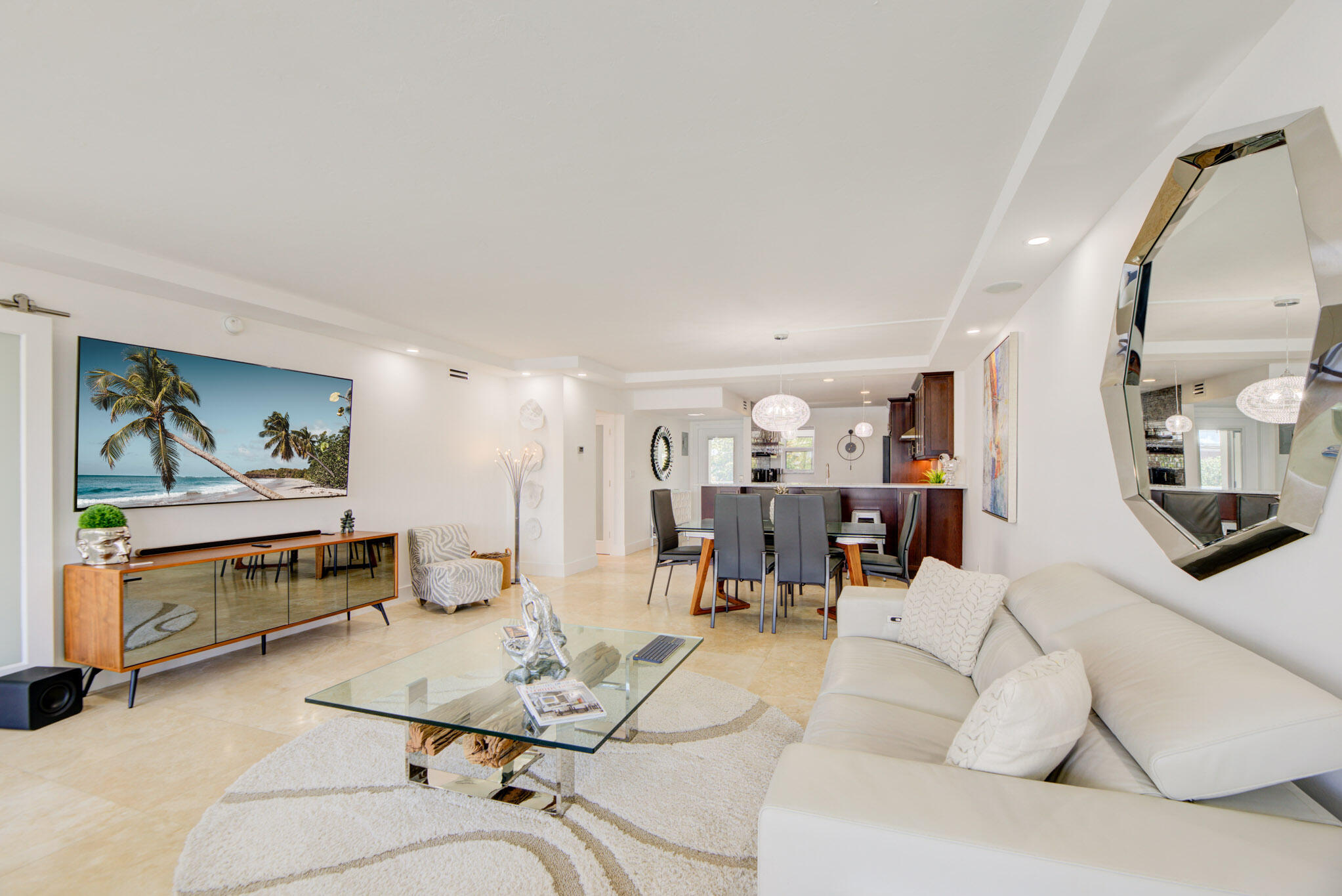 3121 NE 51st #305e, Fort Lauderdale FL 33308