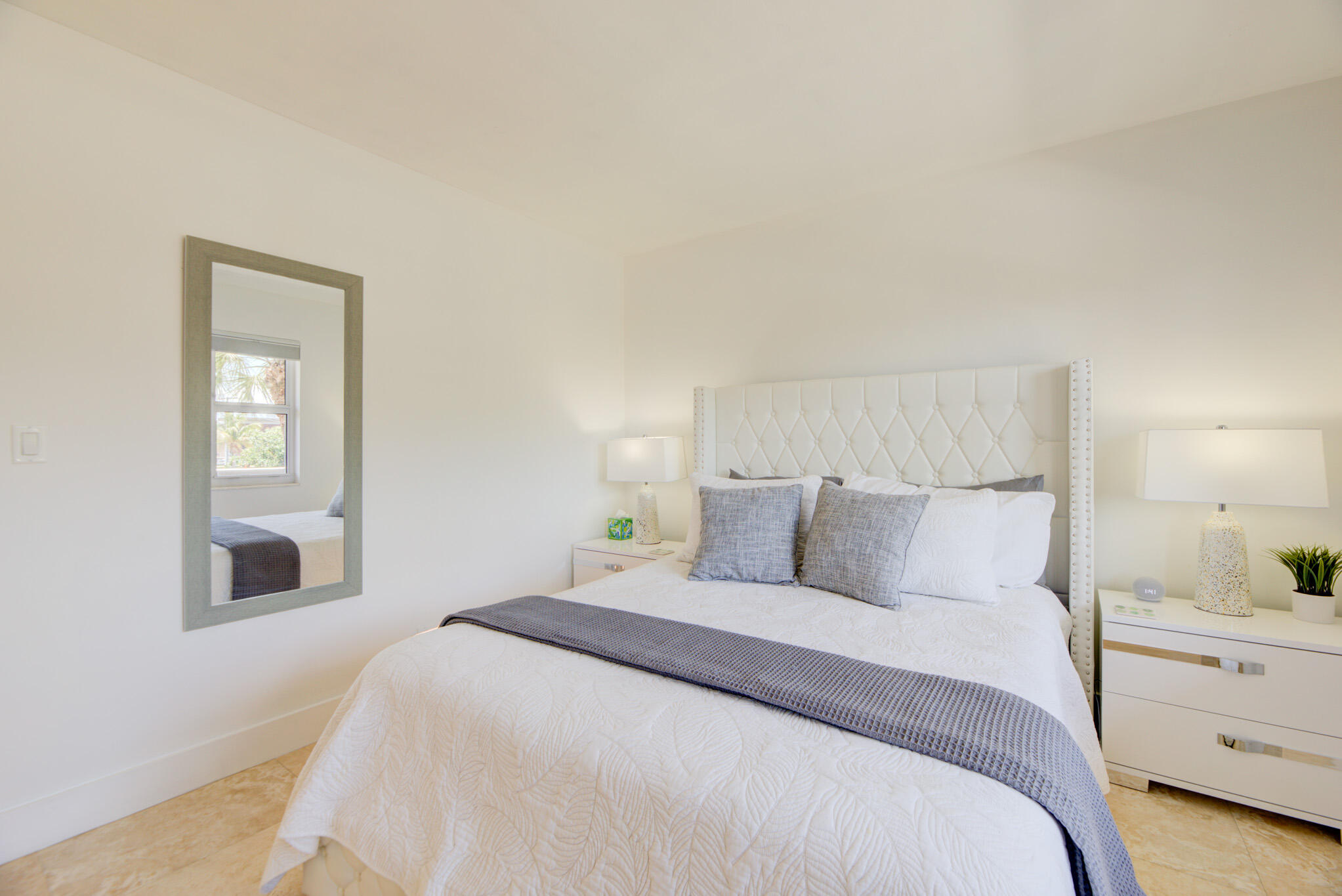 3121 NE 51st #305e, Fort Lauderdale FL 33308
