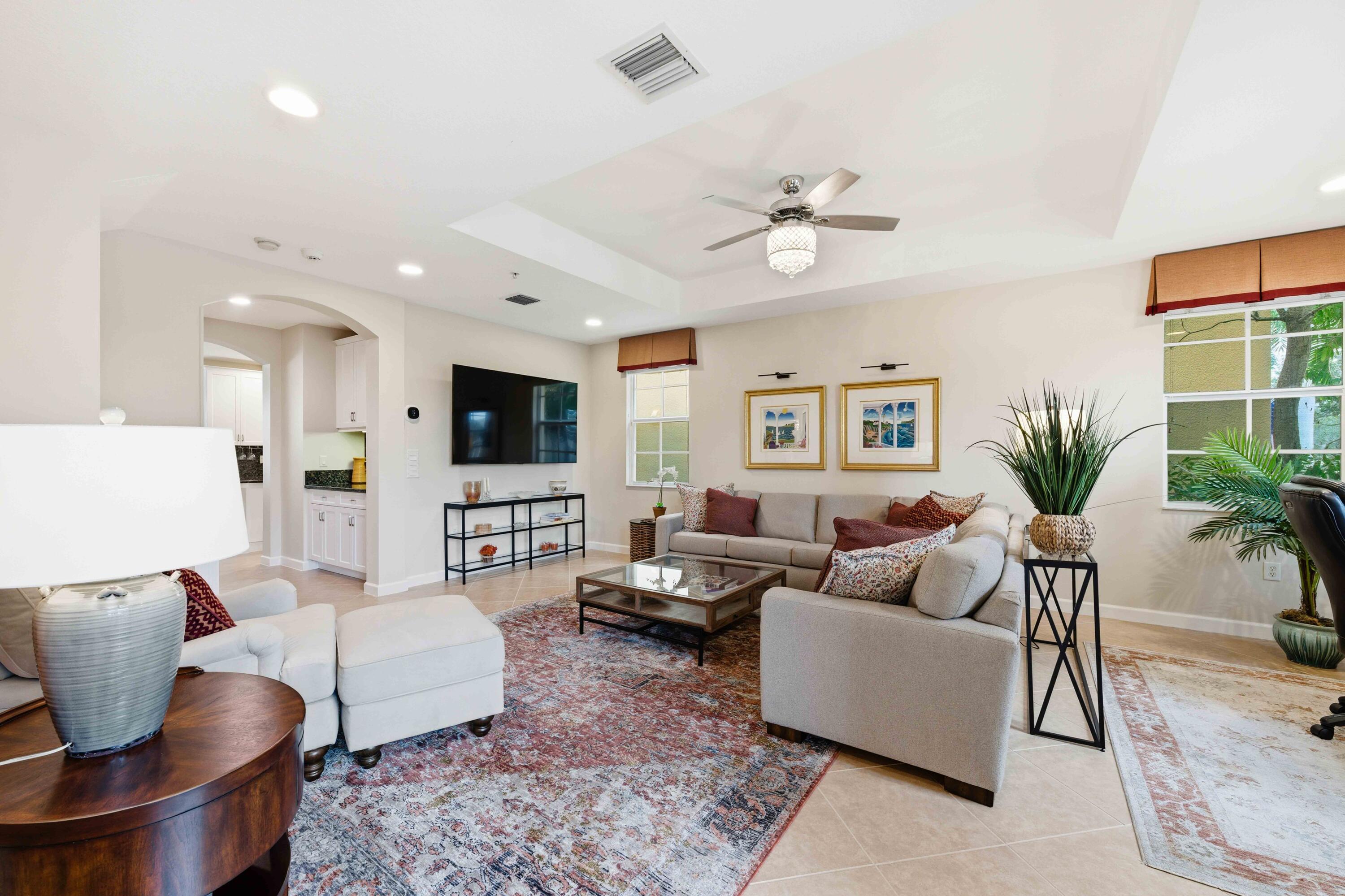 11850 Valencia Gardens, Palm Beach Gardens FL 33410