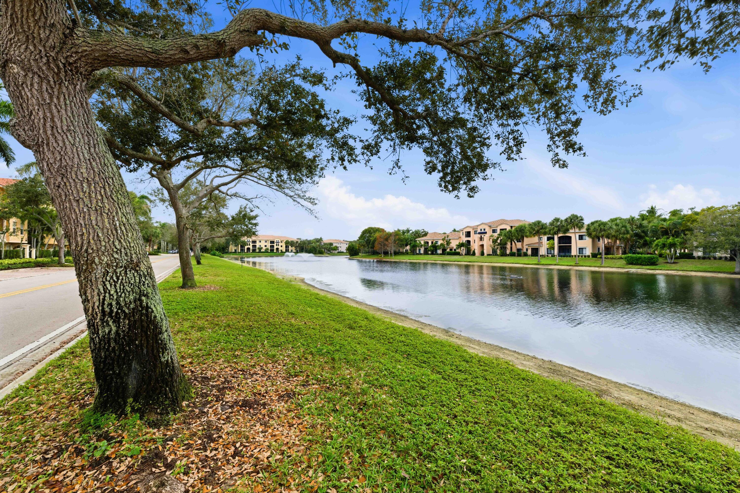 11850 Valencia Gardens, Palm Beach Gardens FL 33410