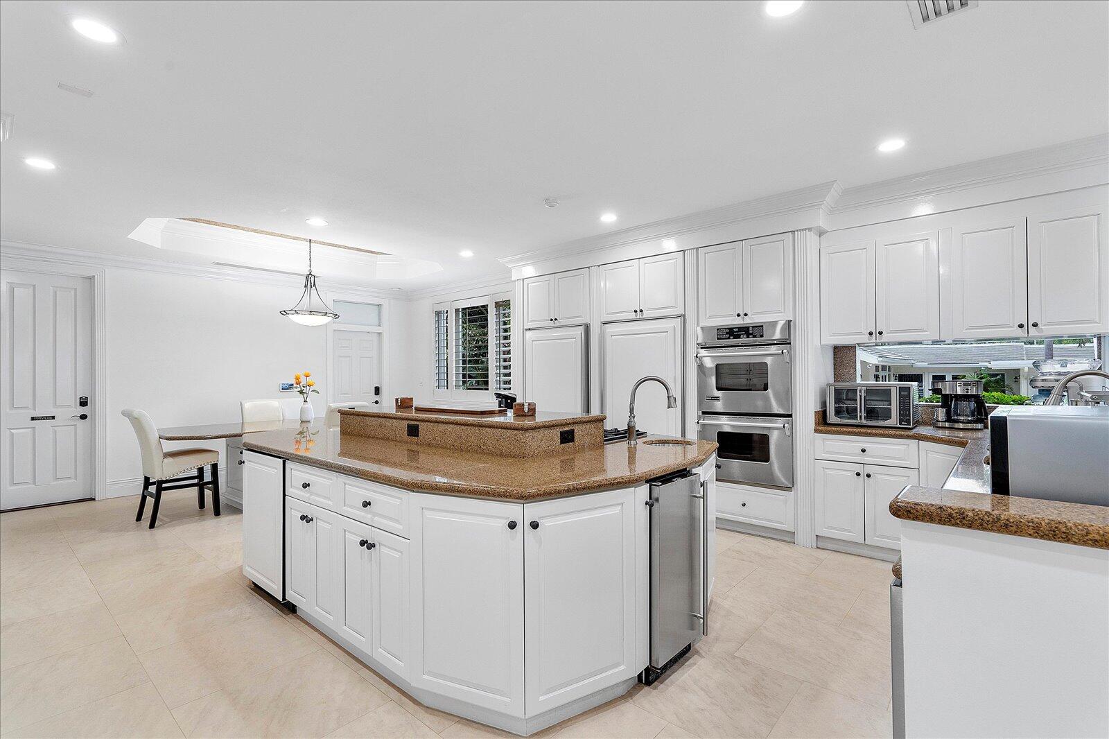 414 Riviera Isle, Fort Lauderdale FL 33301