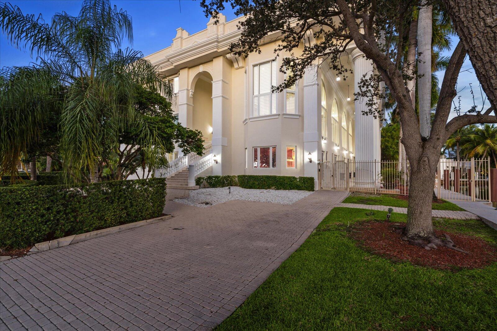414 Riviera Isle, Fort Lauderdale FL 33301