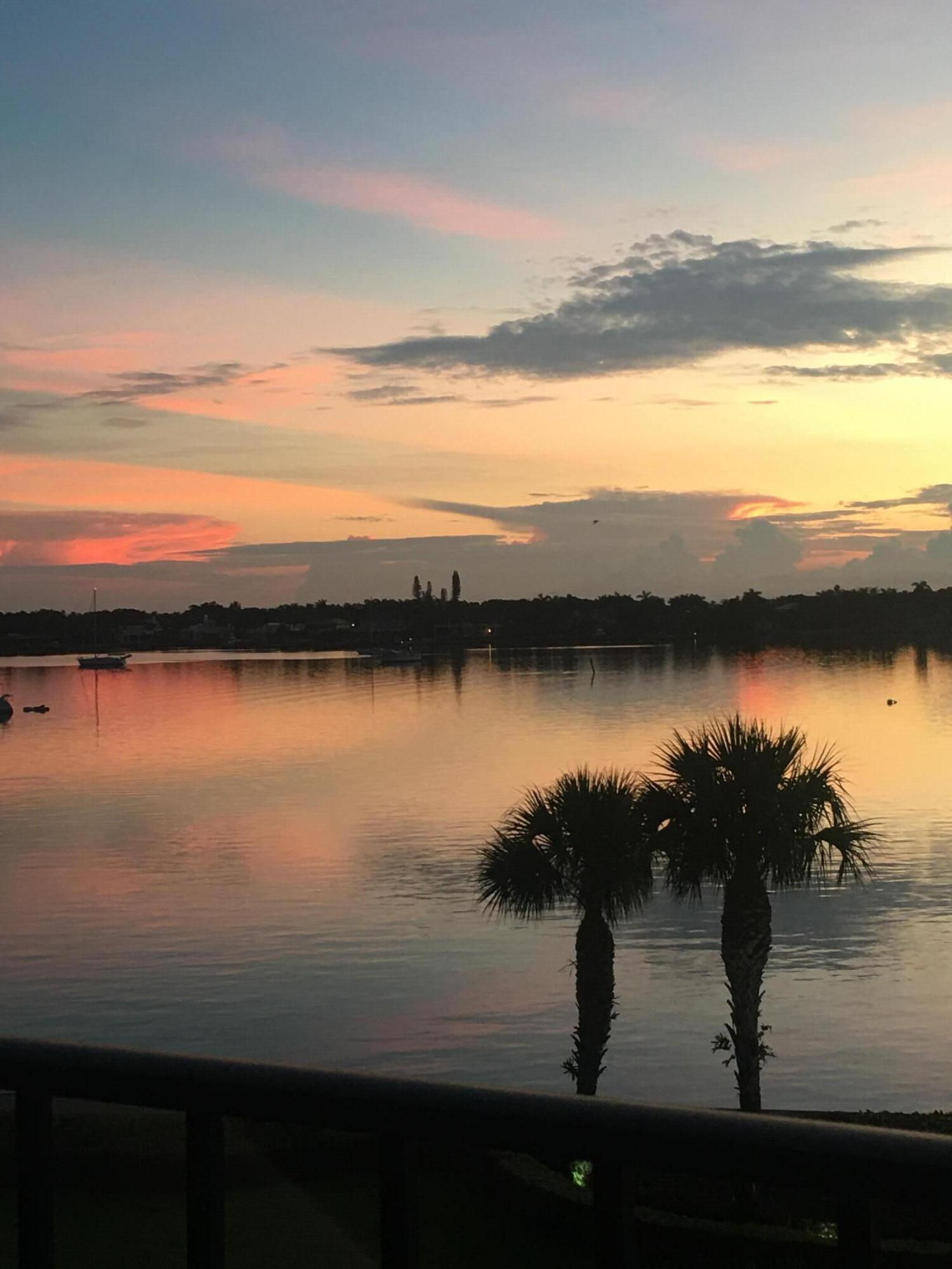 124 Lakeshore #4280, North Palm Beach FL 33408