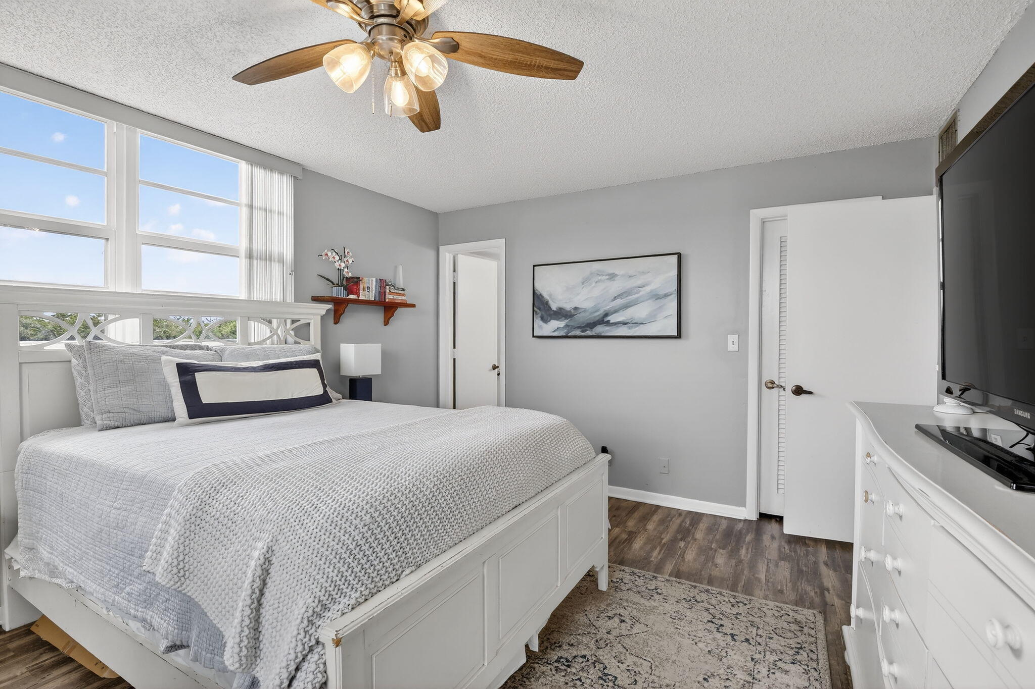 3001 W Rolling Hills #501, Davie FL 33328