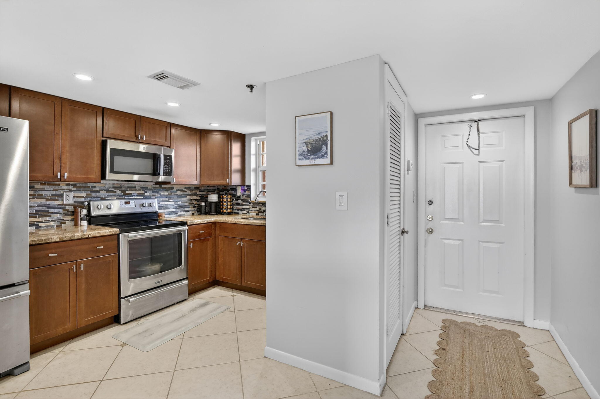 3001 W Rolling Hills #501, Davie FL 33328