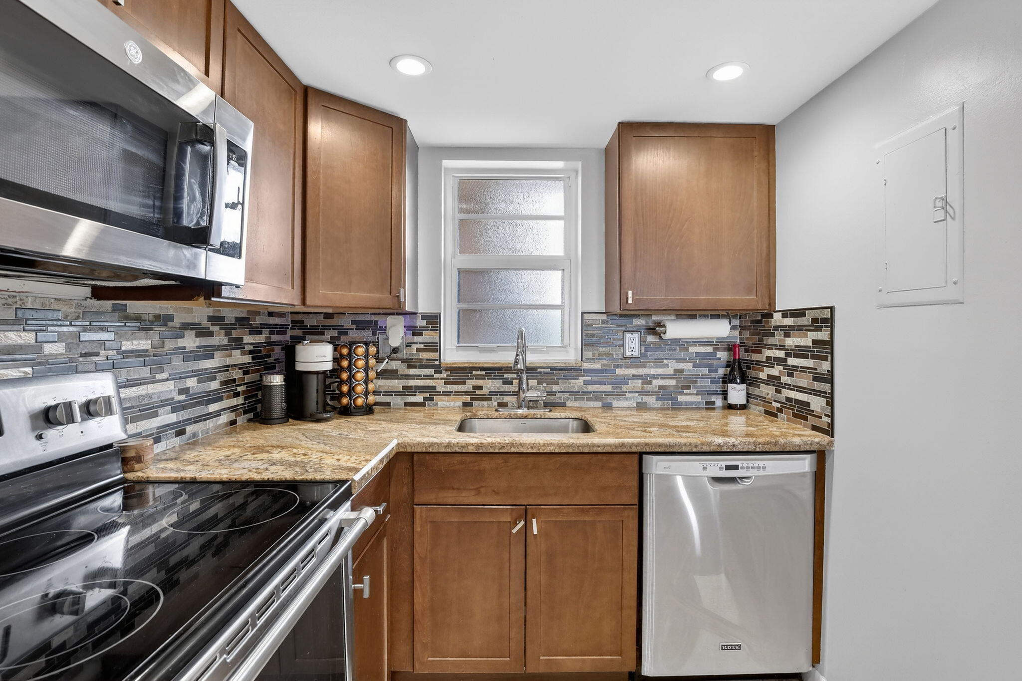 3001 W Rolling Hills #501, Davie FL 33328