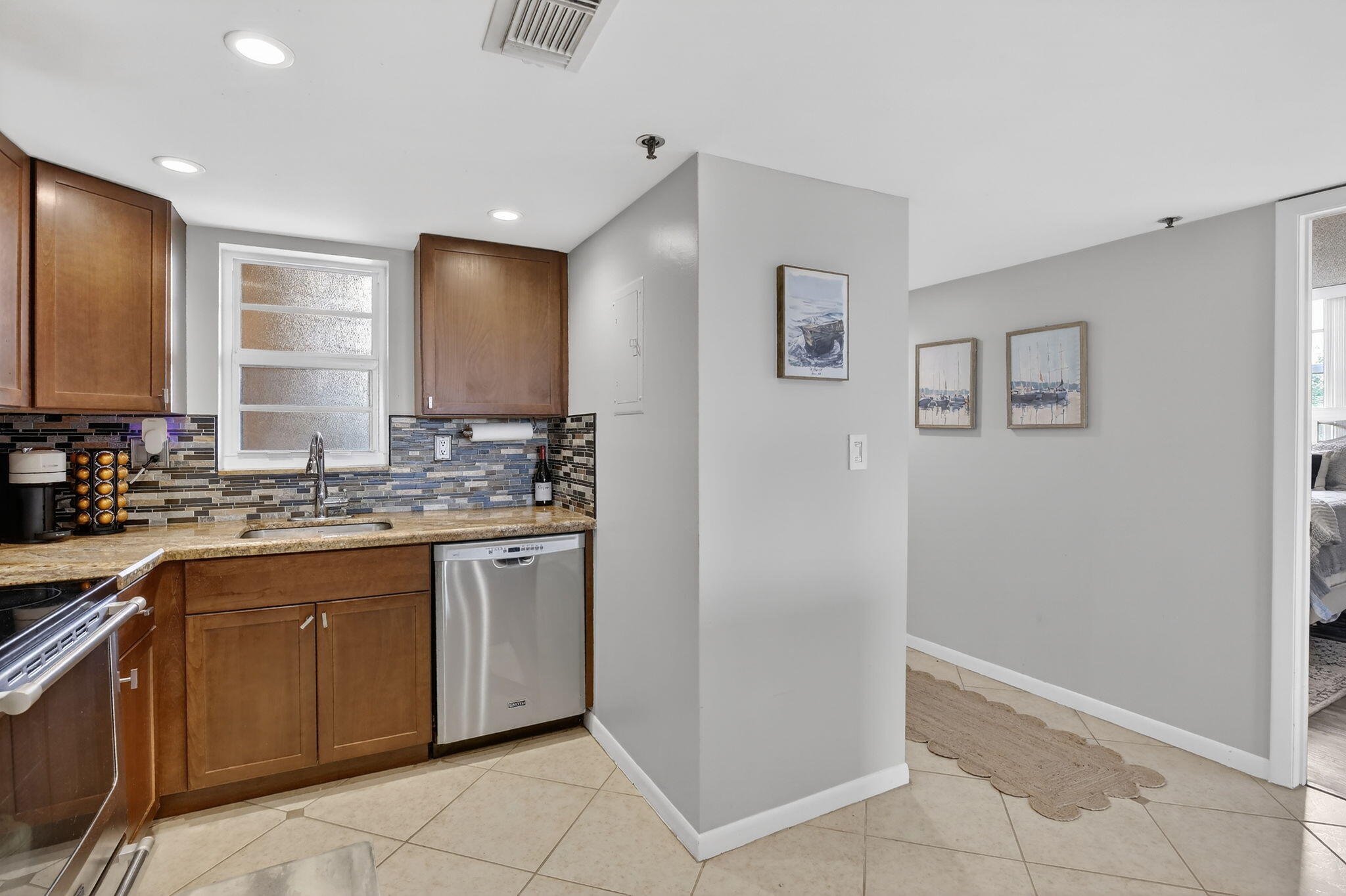 3001 W Rolling Hills #501, Davie FL 33328