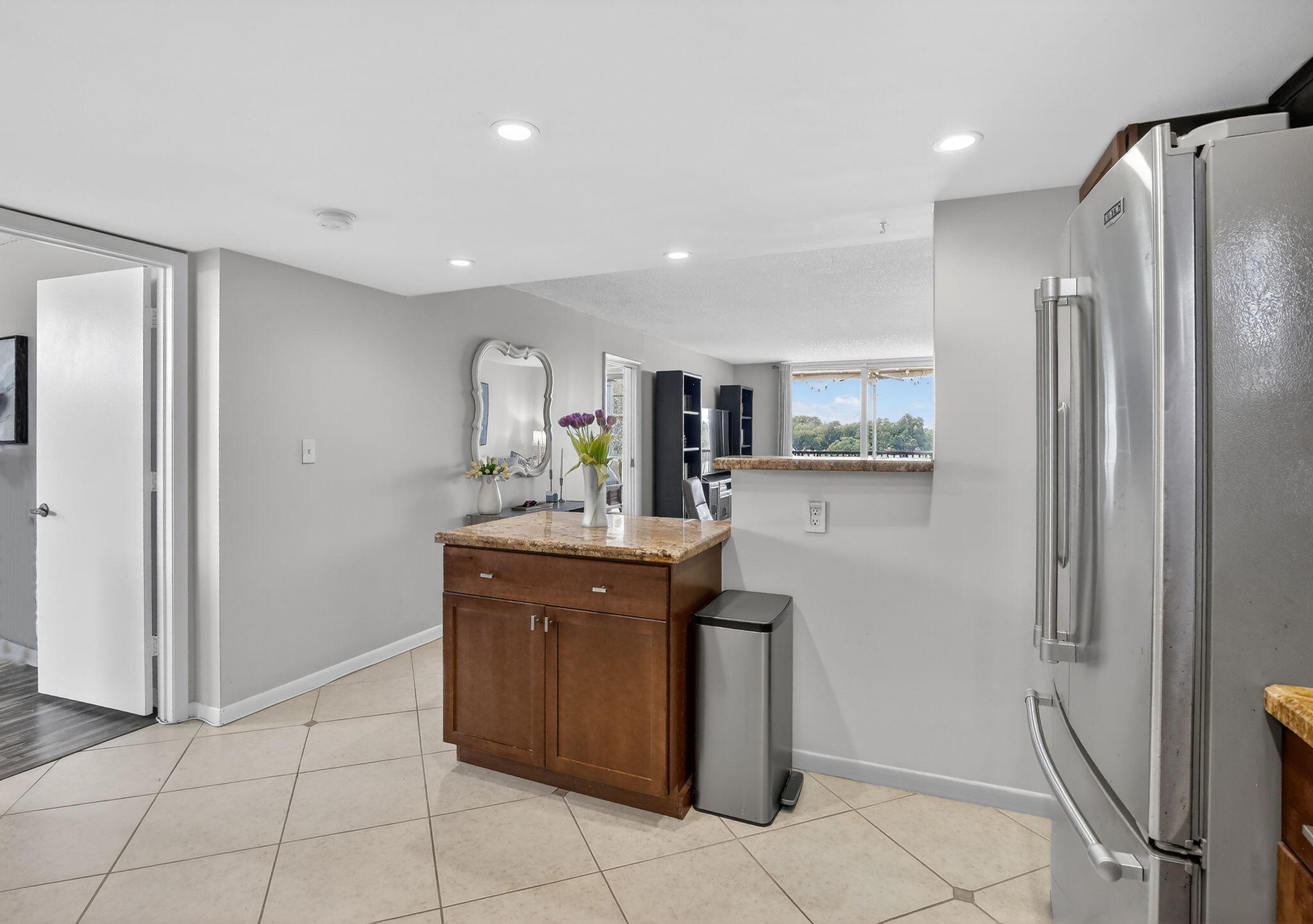 3001 W Rolling Hills #501, Davie FL 33328