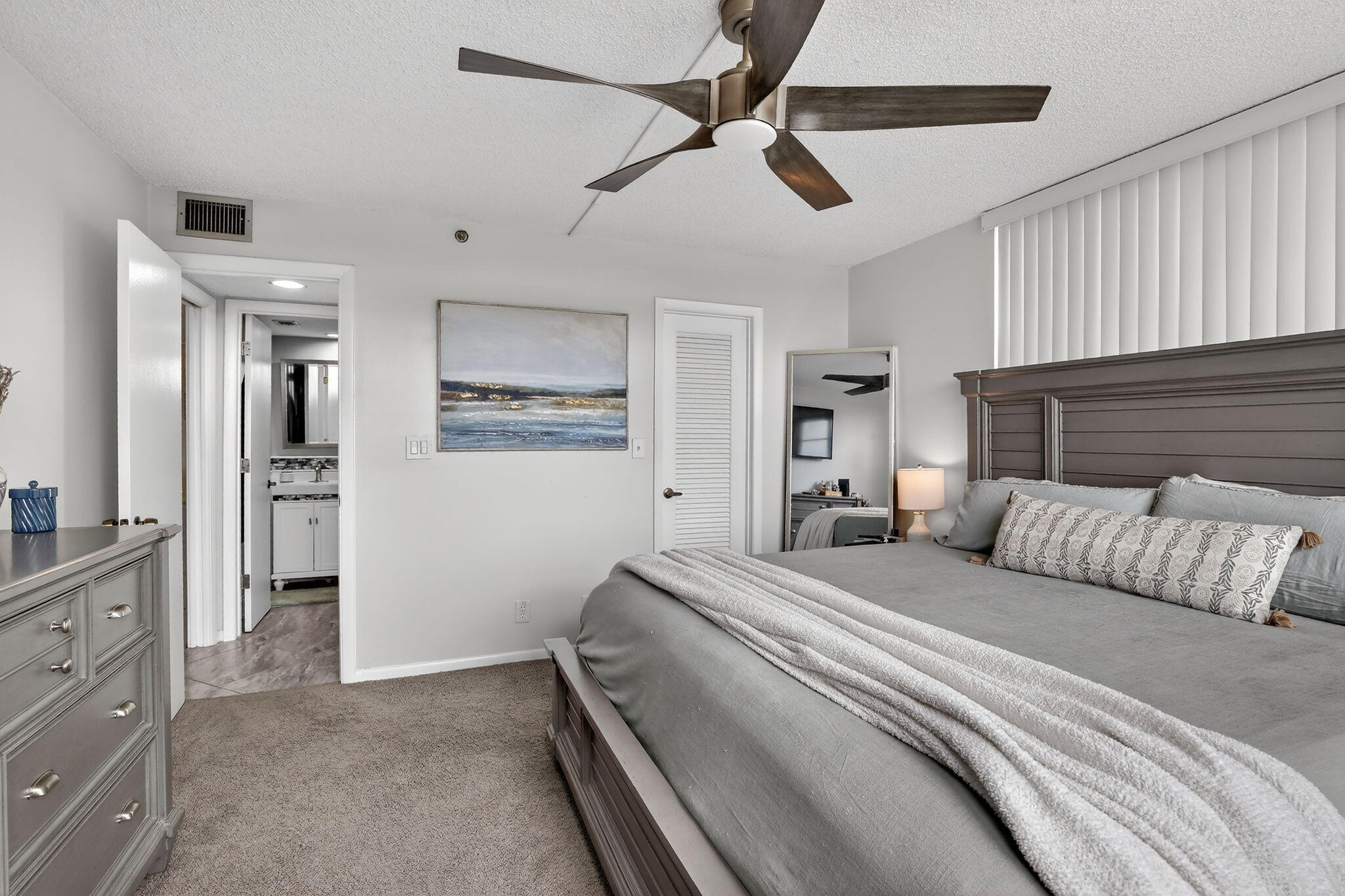 3001 W Rolling Hills #501, Davie FL 33328