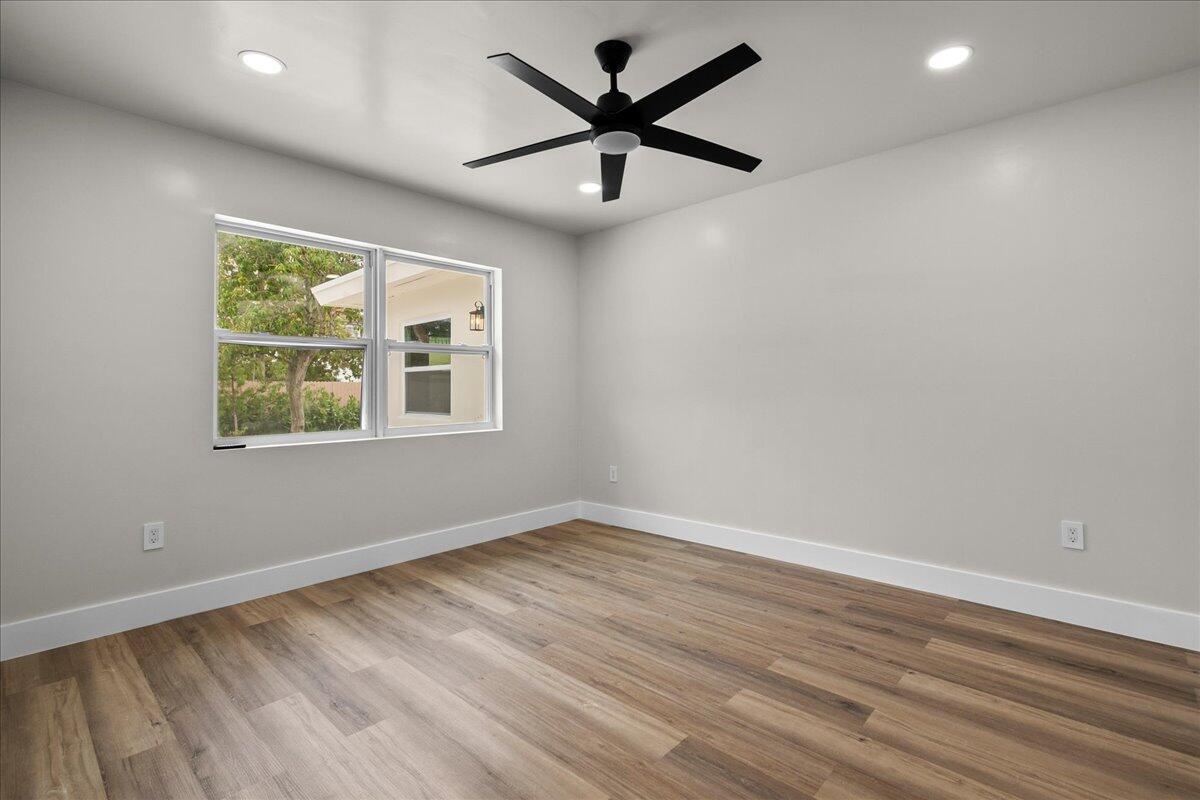 426 Bayberry, West Palm Beach FL 33403