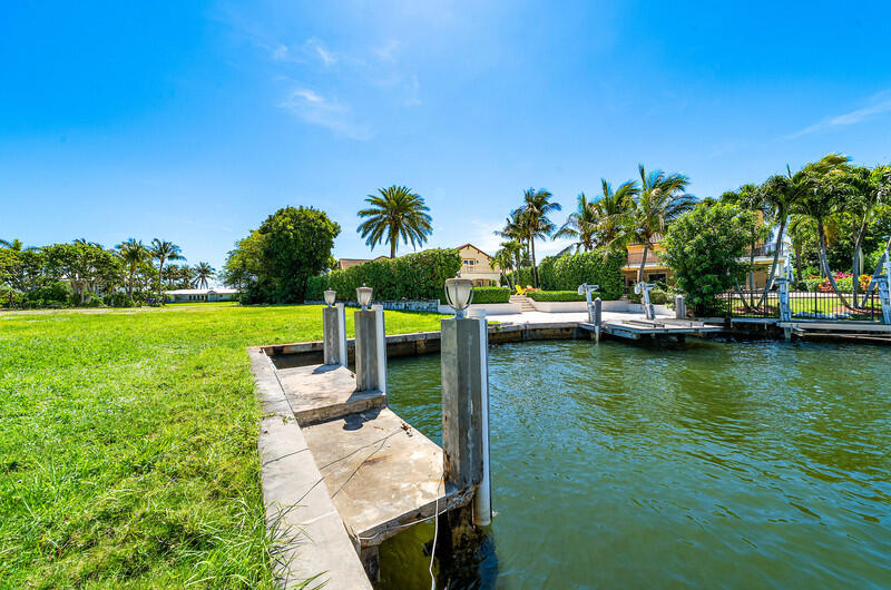 103 Bonito, Ocean Ridge FL 33435
