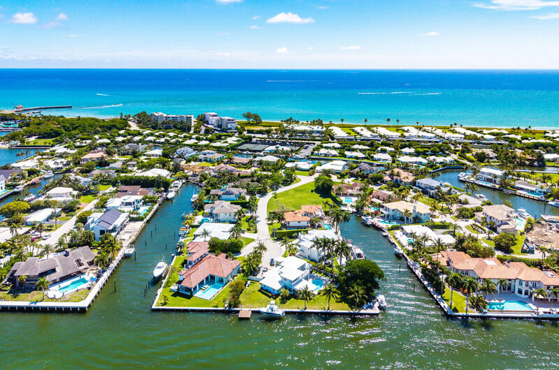 103 Bonito, Ocean Ridge FL 33435