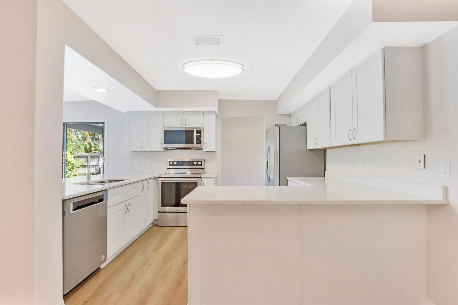 85 Hickory Hill, Jupiter FL 33469