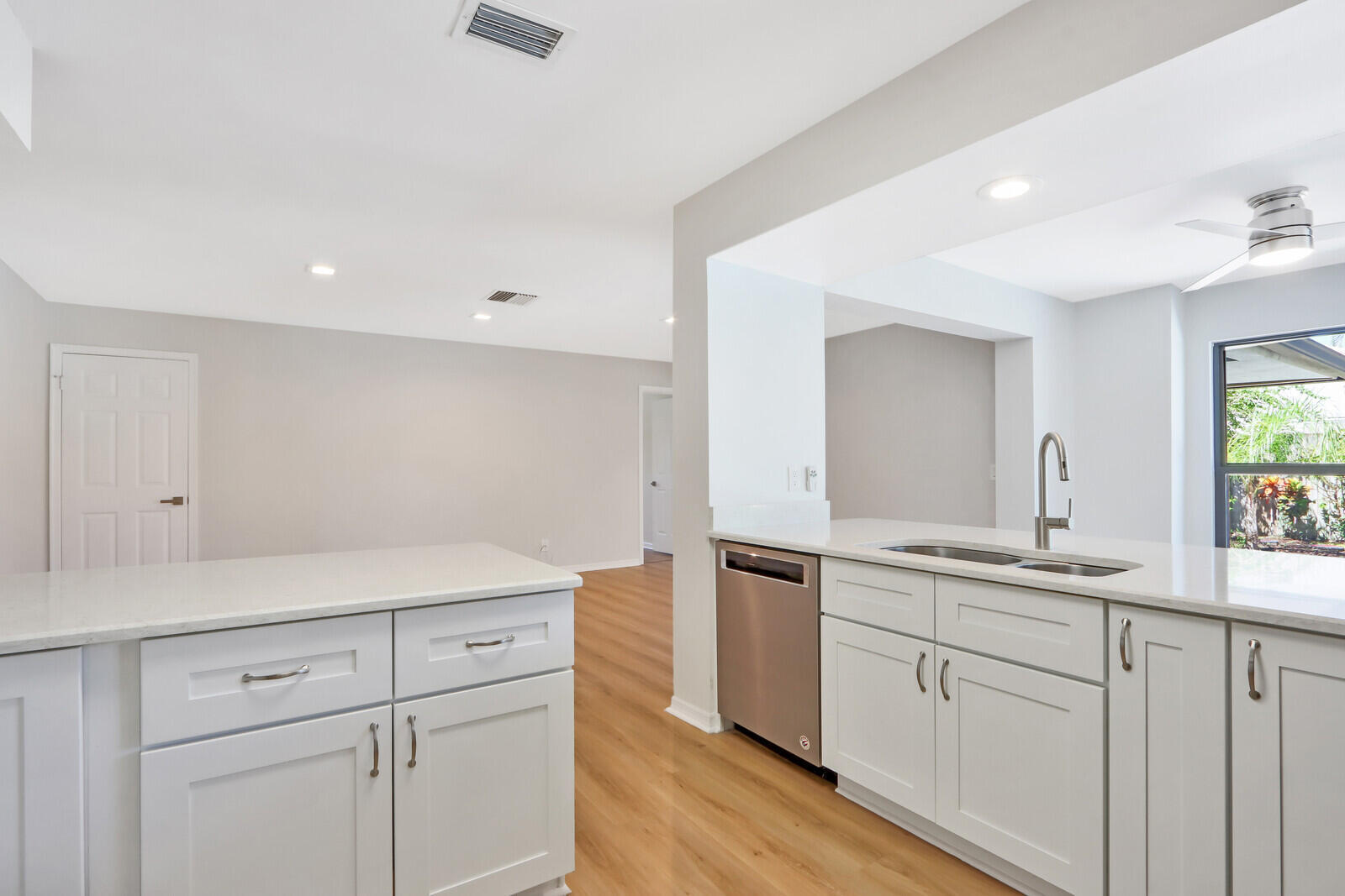 85 Hickory Hill, Jupiter FL 33469
