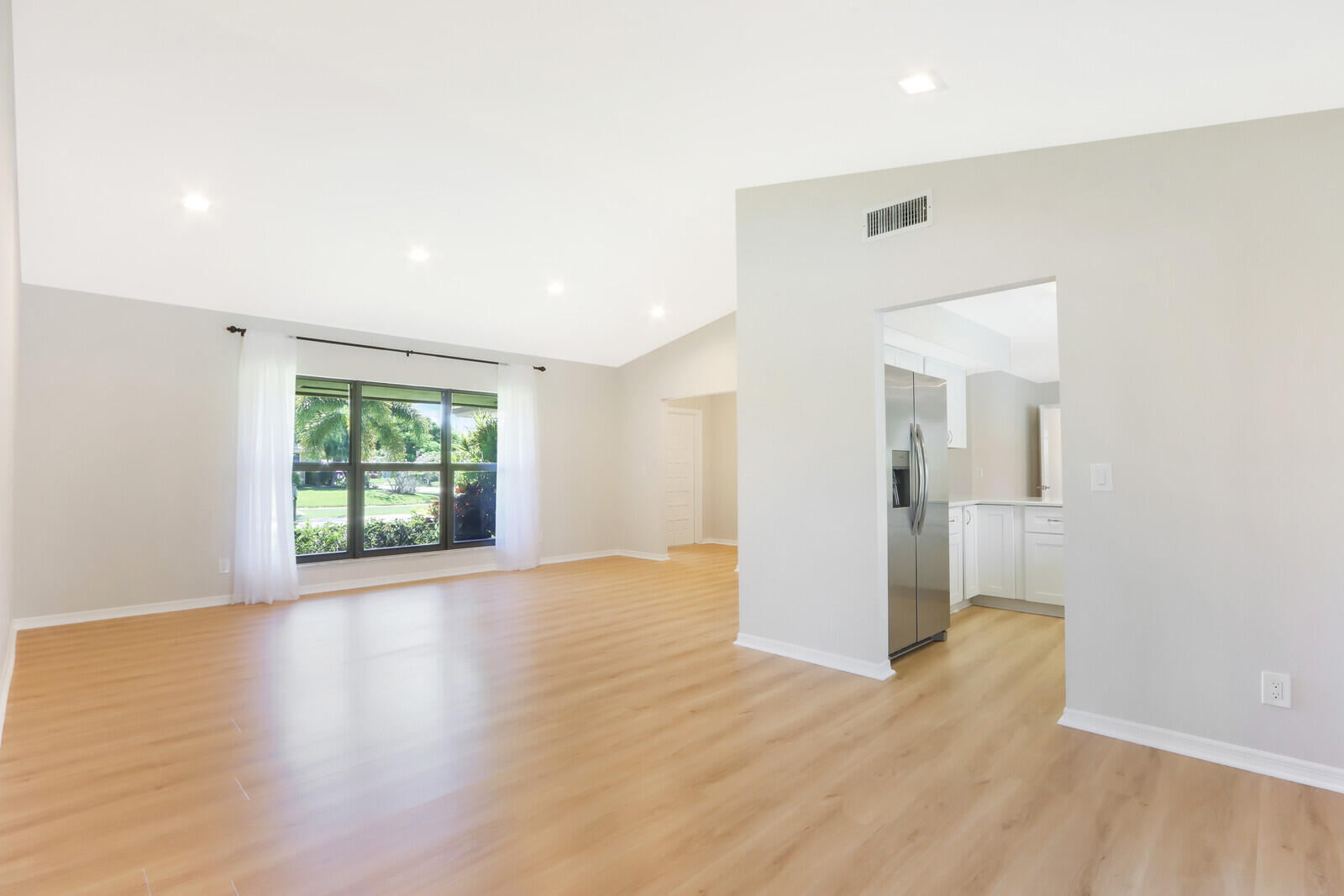 85 Hickory Hill, Jupiter FL 33469