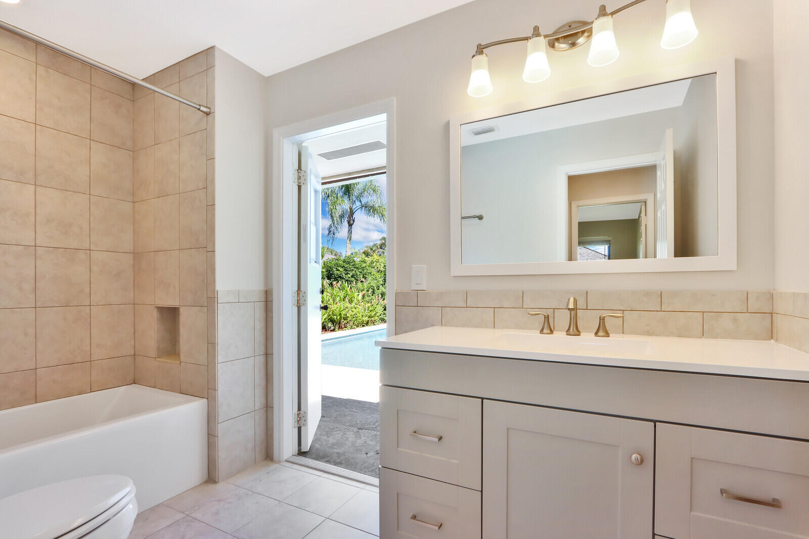 85 Hickory Hill, Jupiter FL 33469