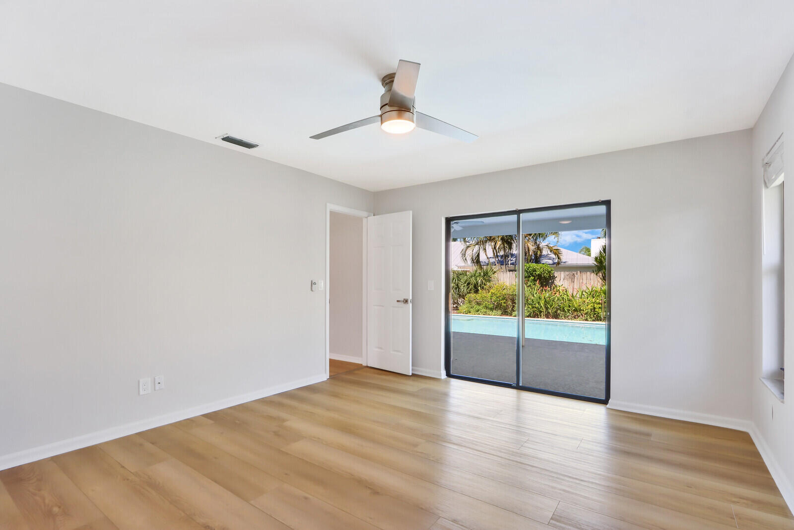 85 Hickory Hill, Jupiter FL 33469