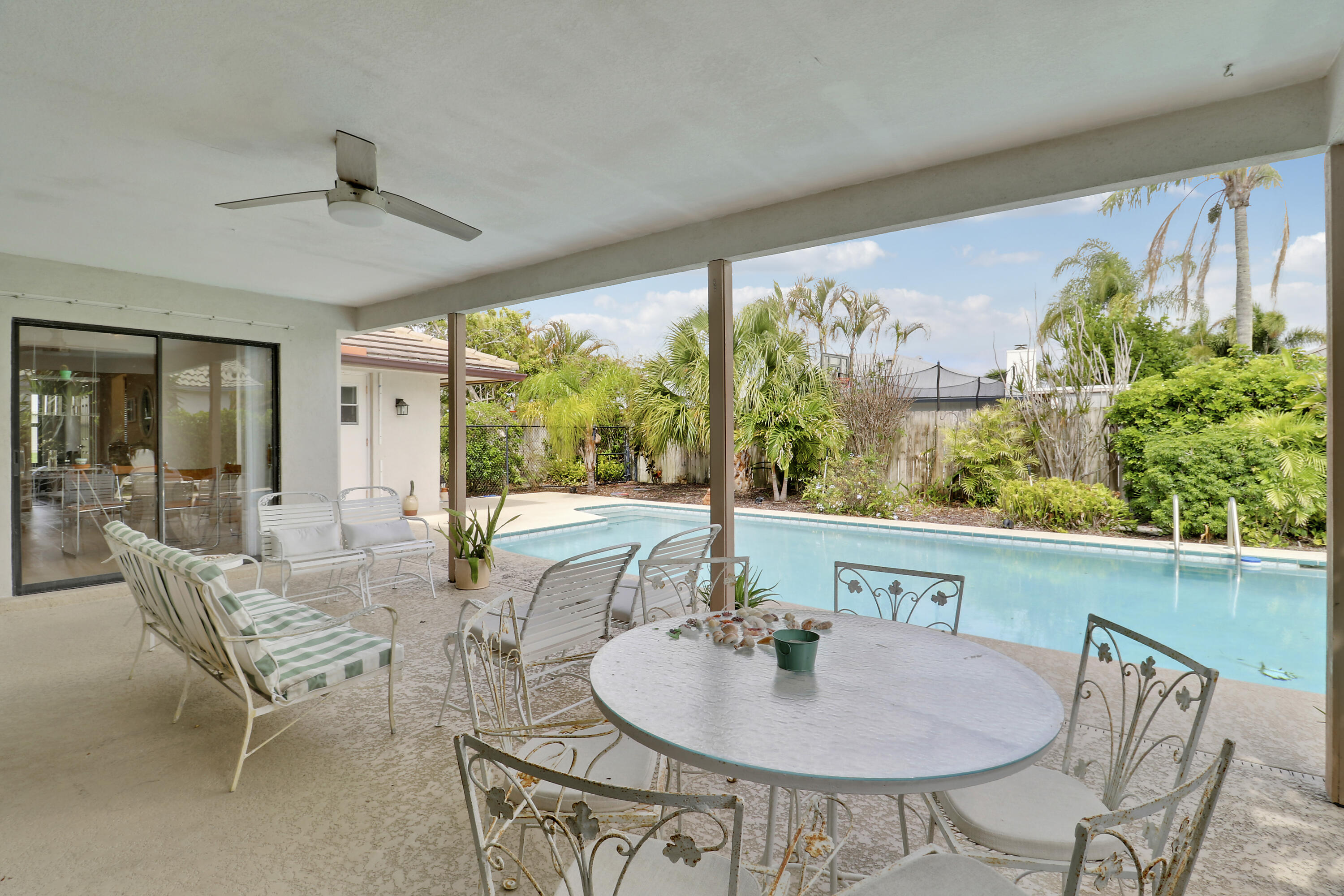 85 Hickory Hill, Jupiter FL 33469