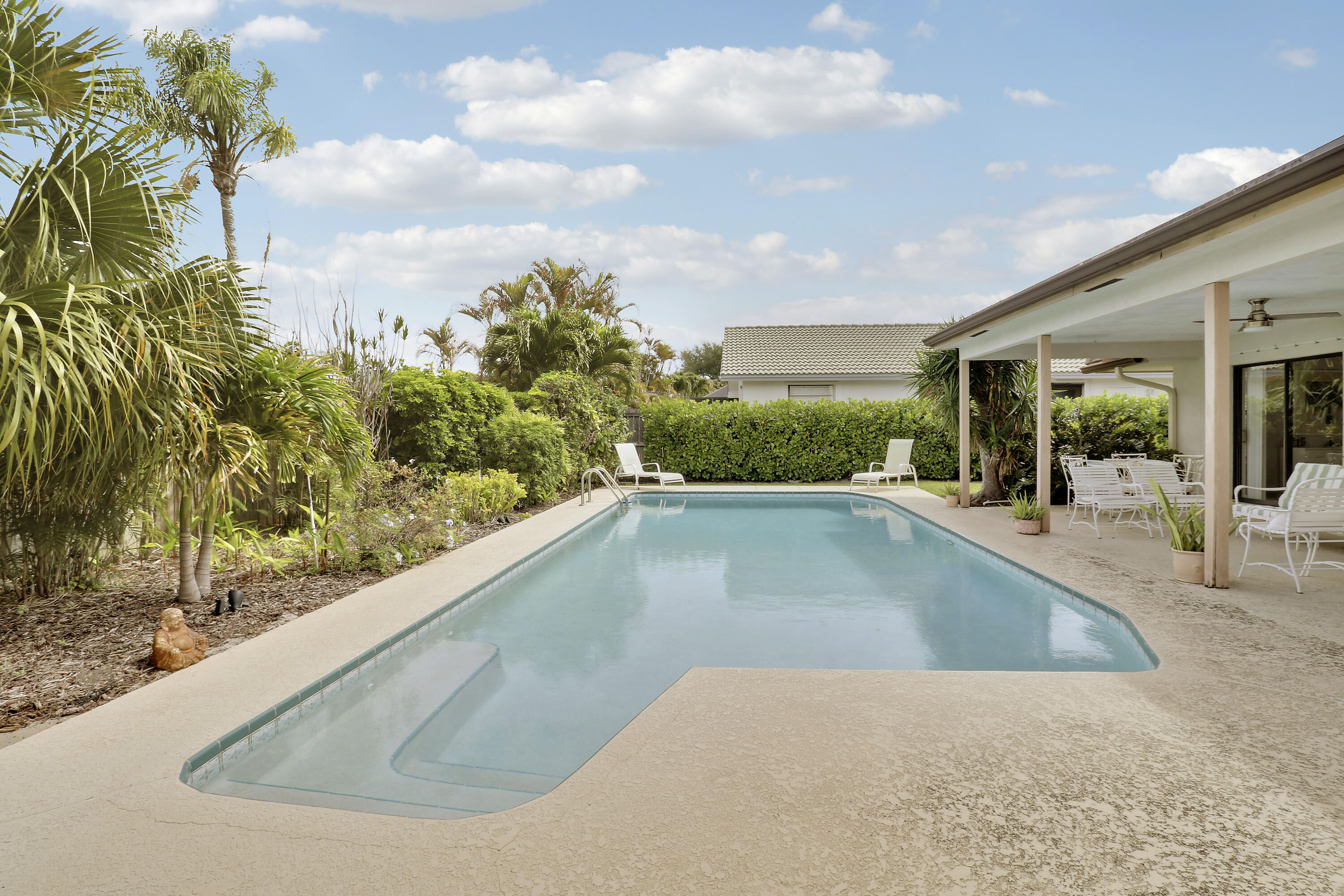 85 Hickory Hill, Jupiter FL 33469