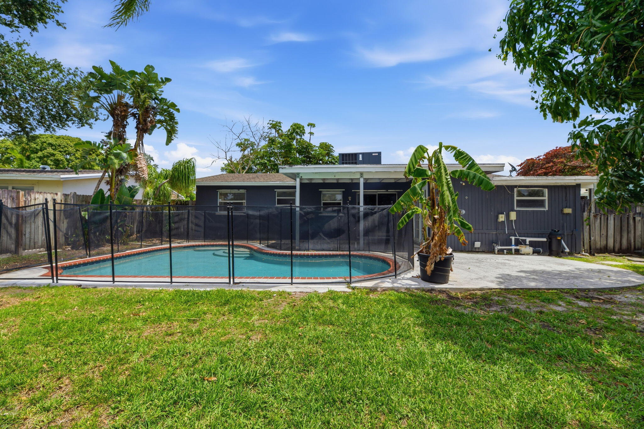 625 Riverside, Palm Beach Gardens FL 33410