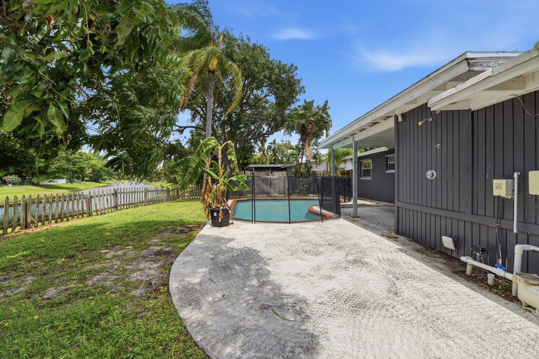 625 Riverside, Palm Beach Gardens FL 33410