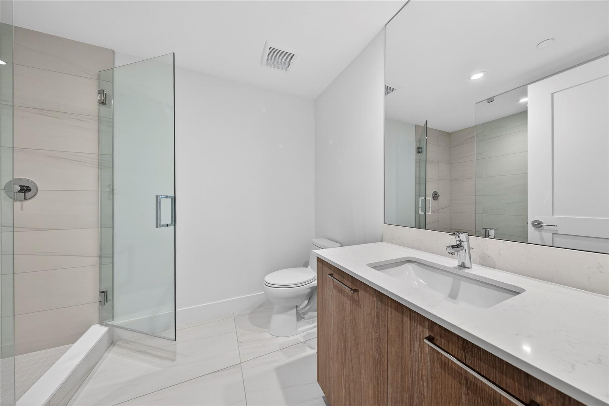 153 N Seabreeze #1901, Fort Lauderdale FL 33304