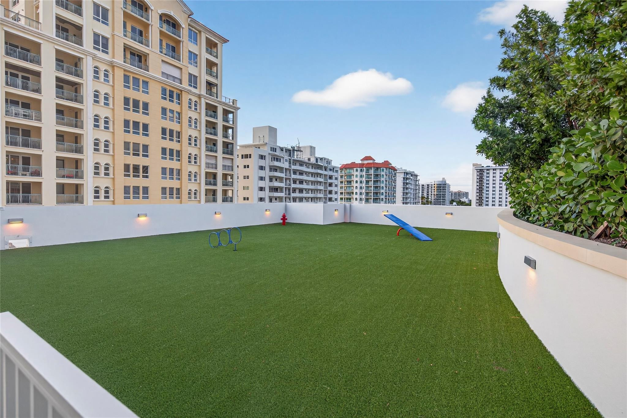 153 N Seabreeze #1901, Fort Lauderdale FL 33304