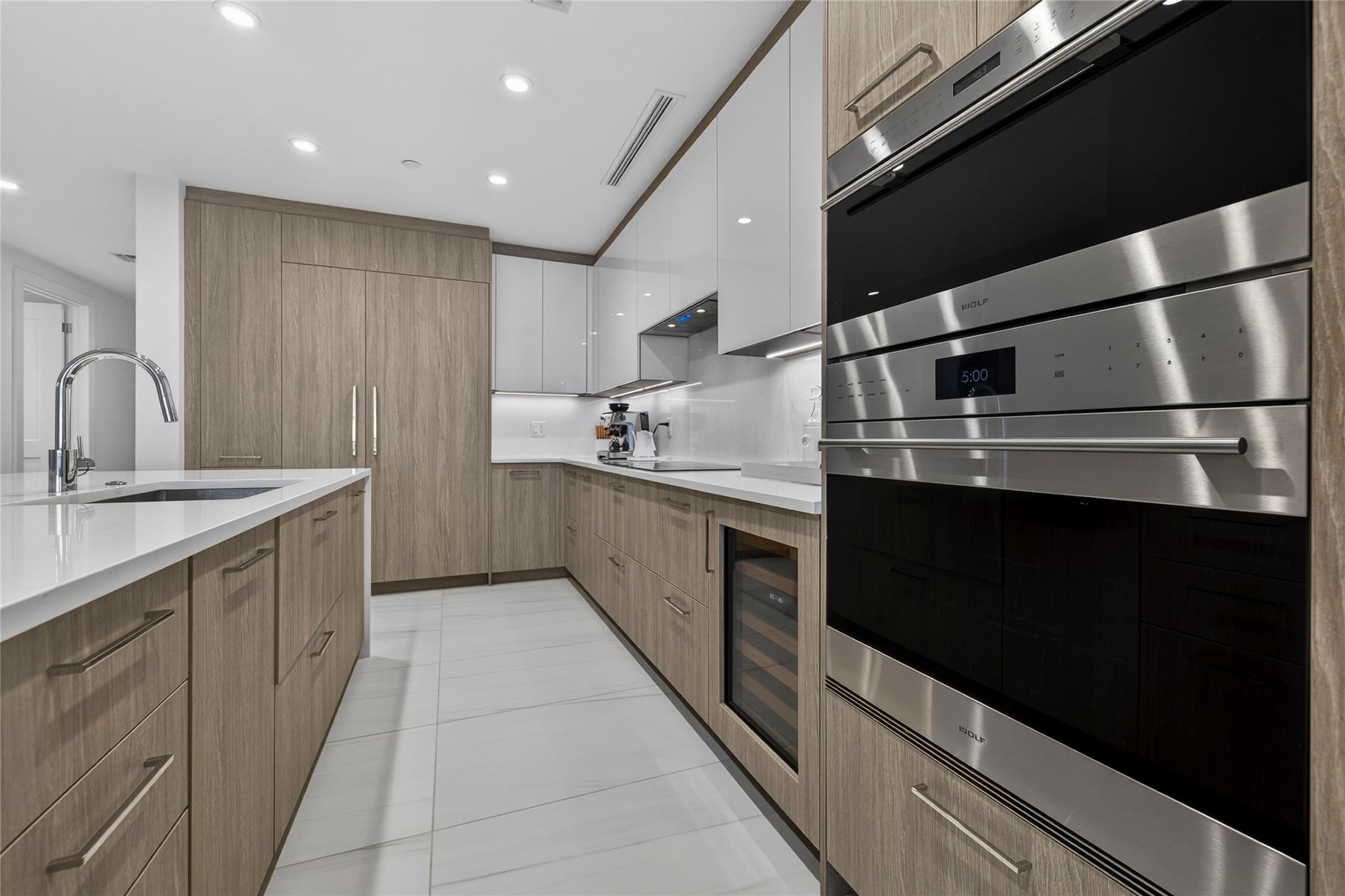 153 N Seabreeze #1901, Fort Lauderdale FL 33304