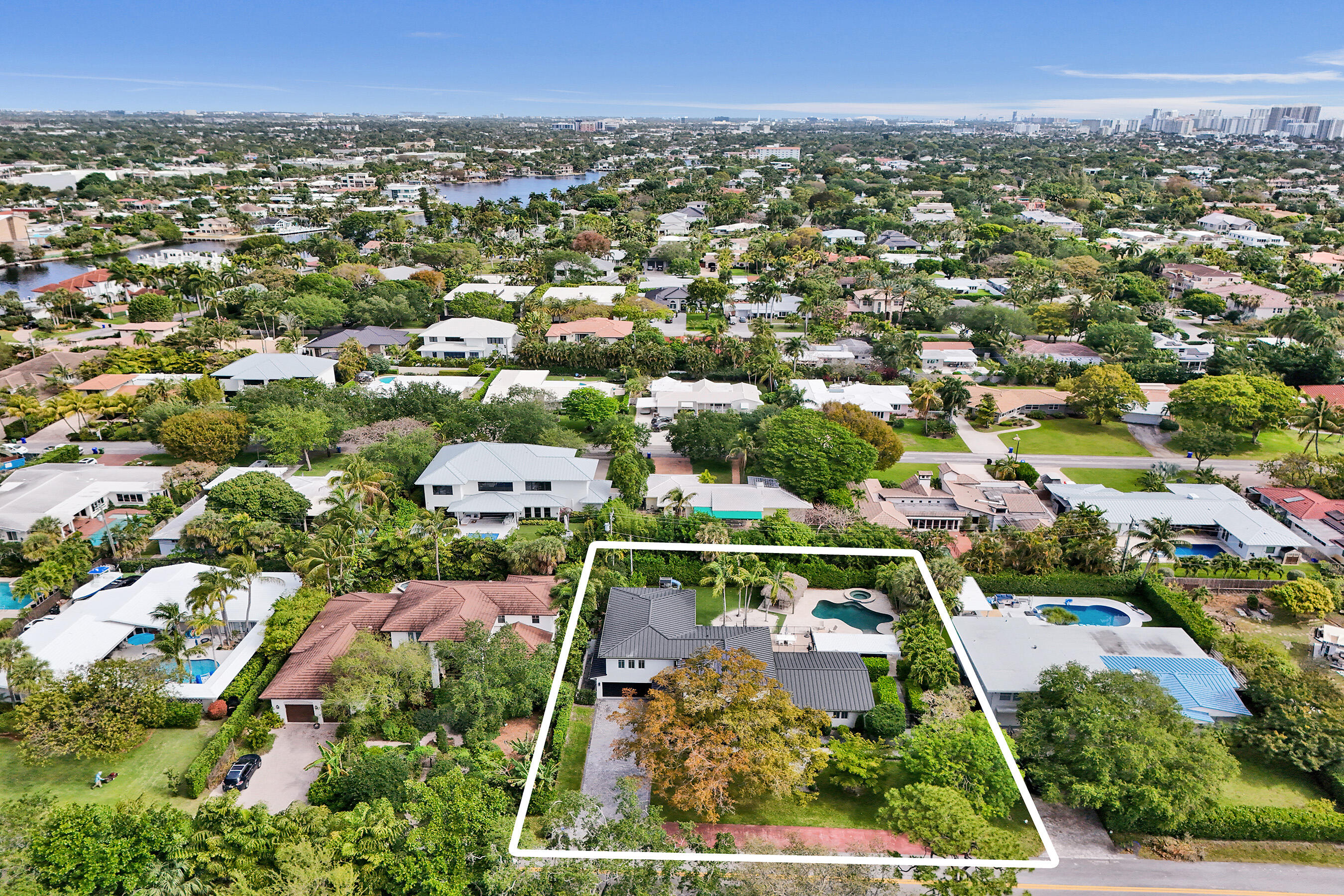 2421 NE 12th, Fort Lauderdale FL 33304