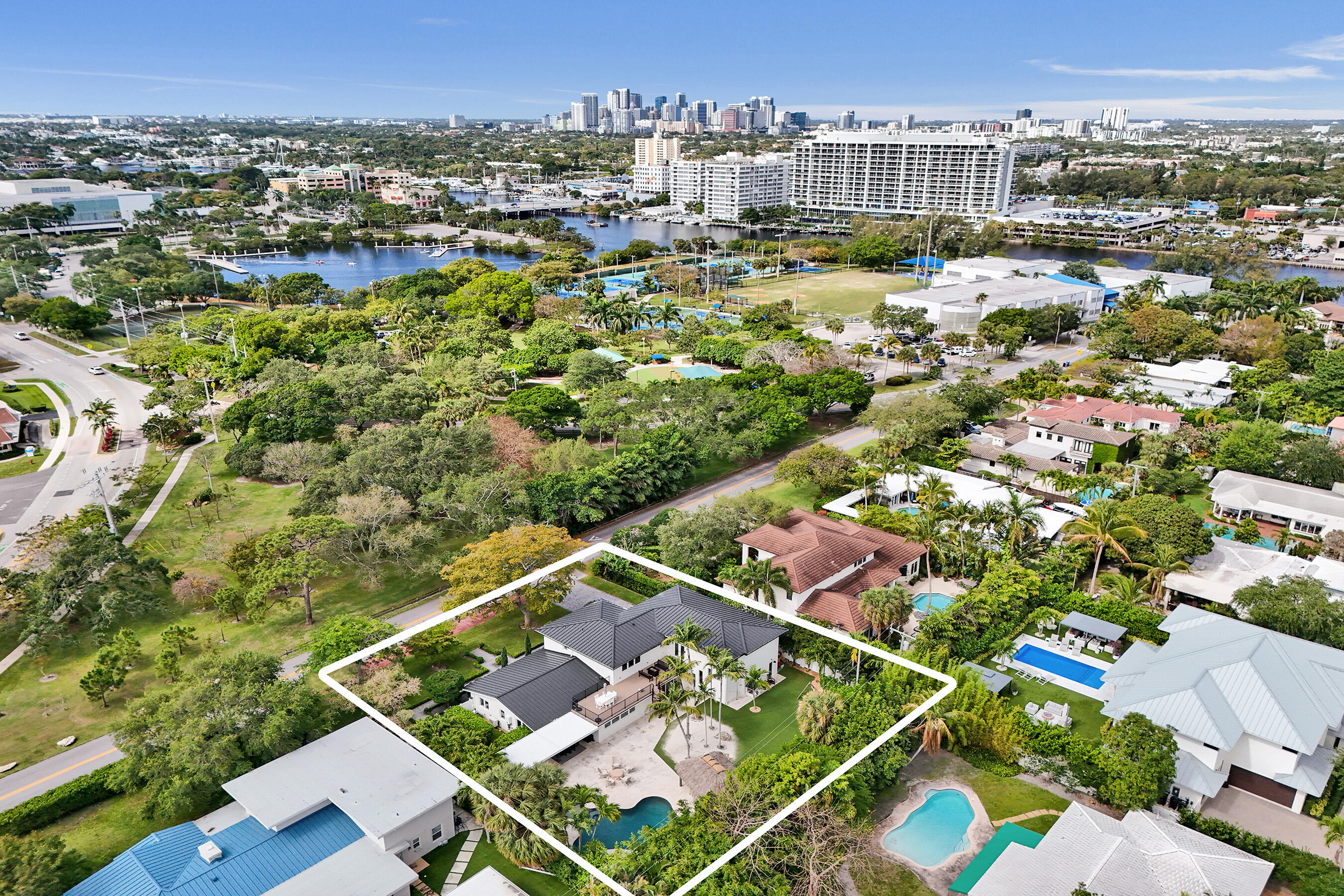2421 NE 12th, Fort Lauderdale FL 33304