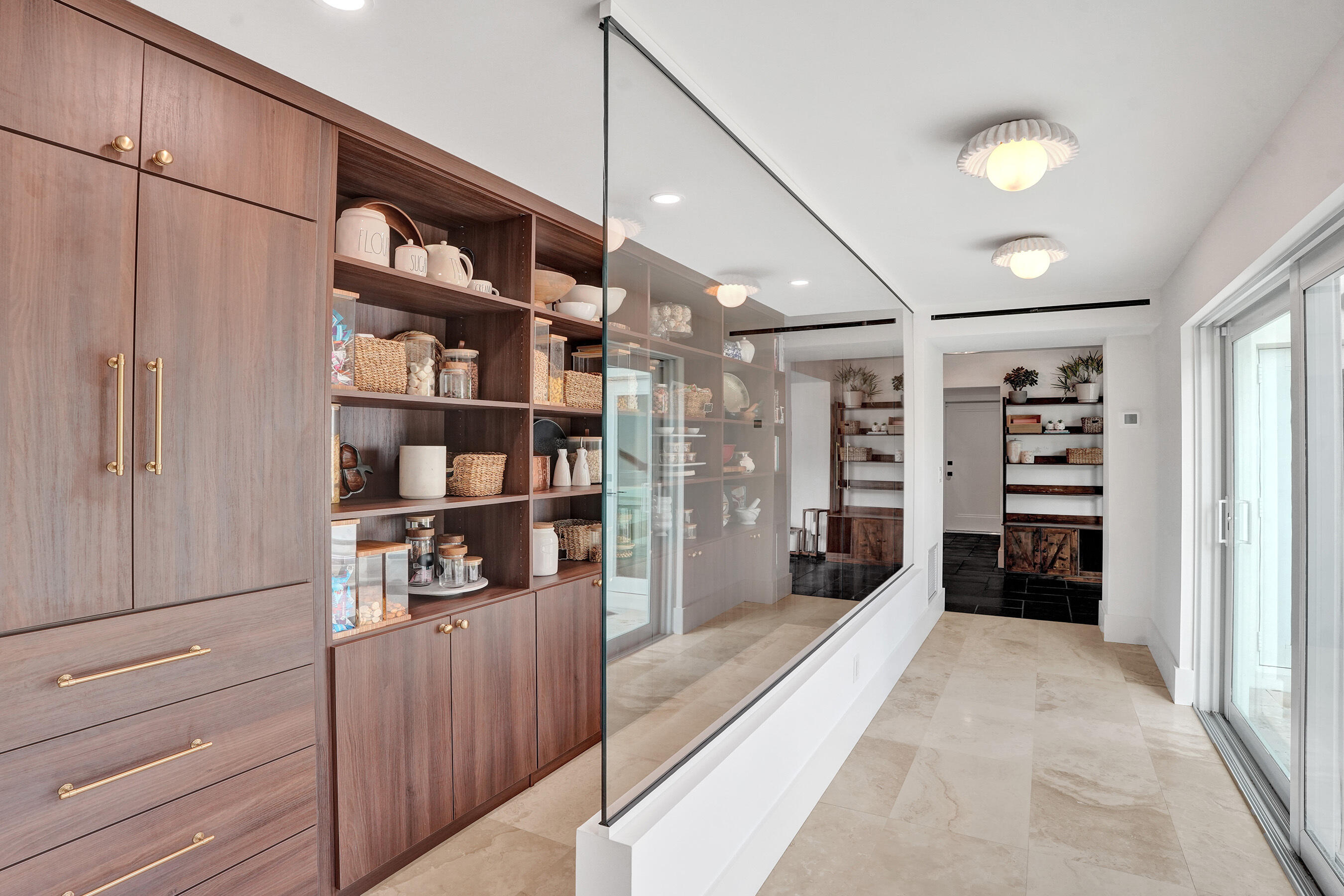 2421 NE 12th, Fort Lauderdale FL 33304