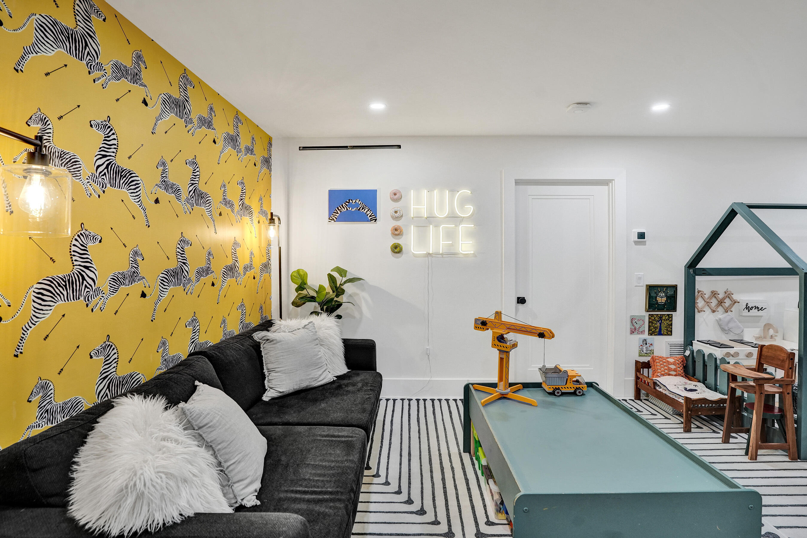 2421 NE 12th, Fort Lauderdale FL 33304