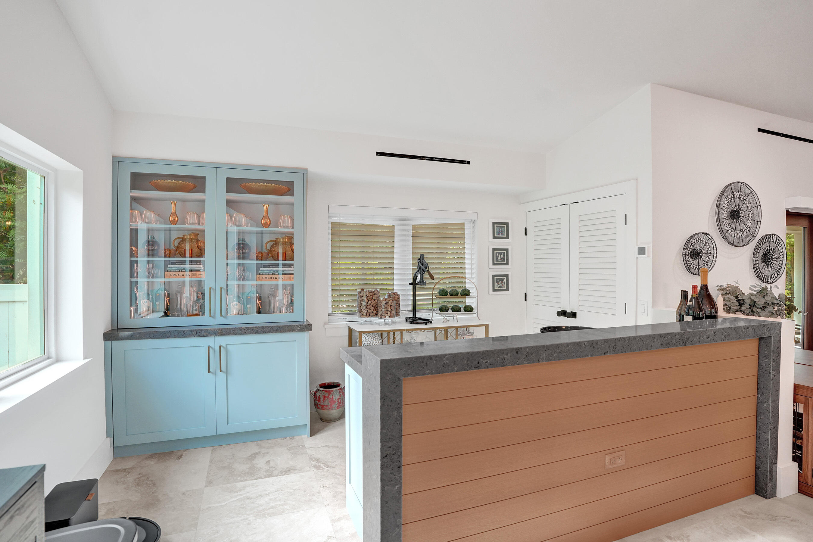 2421 NE 12th, Fort Lauderdale FL 33304