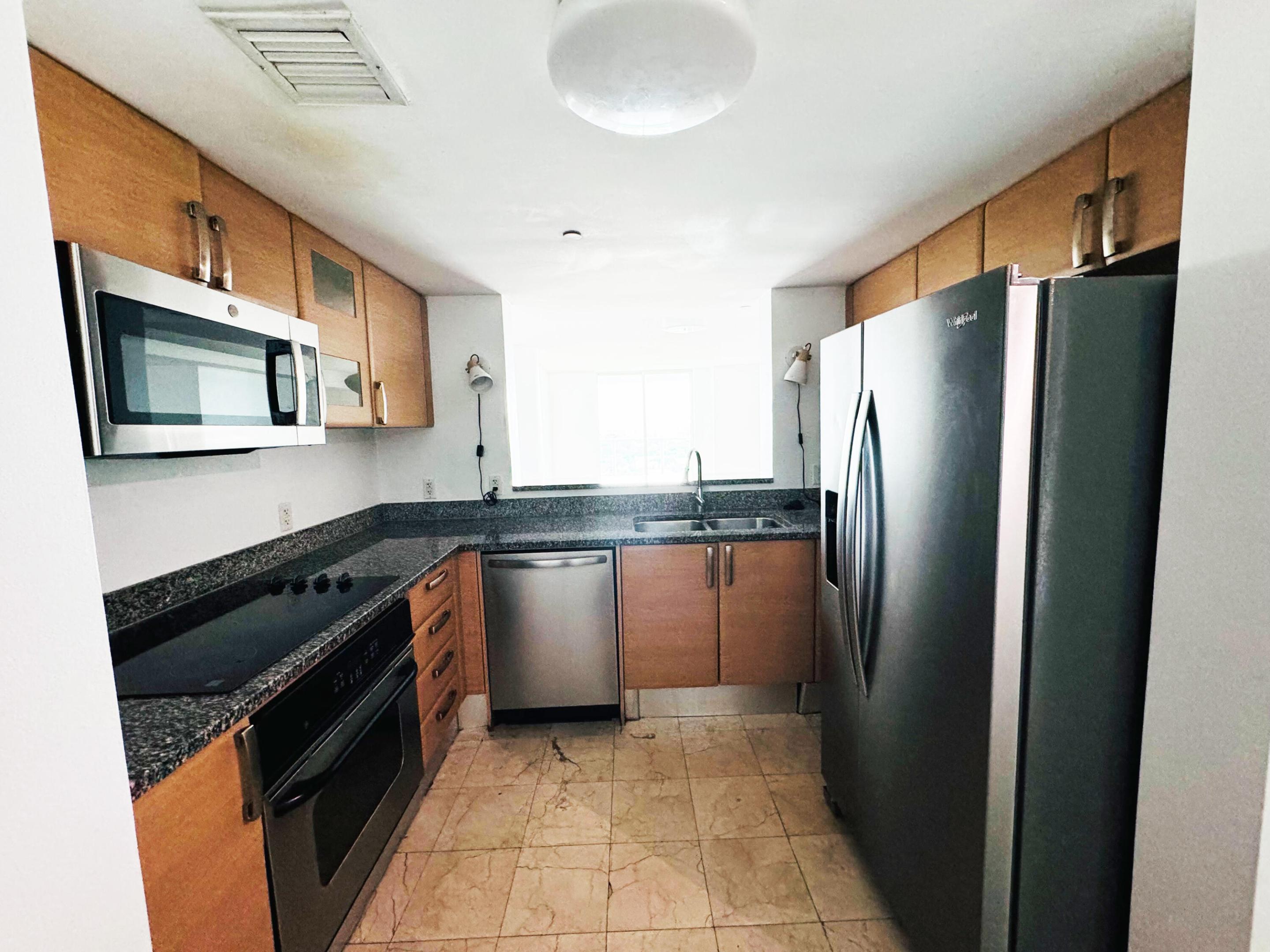 2101 Brickell #801, Miami FL 33129