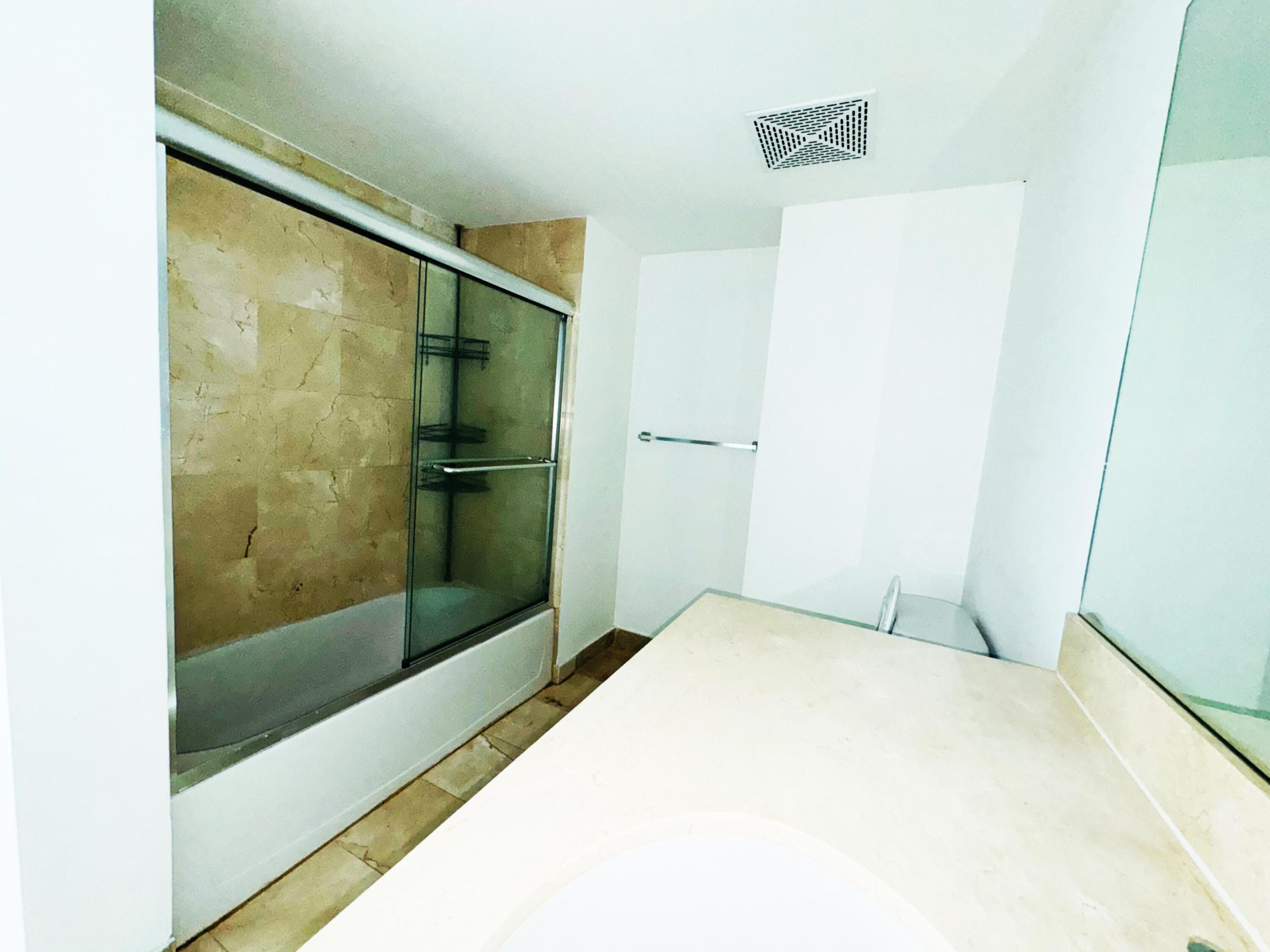 2101 Brickell #801, Miami FL 33129