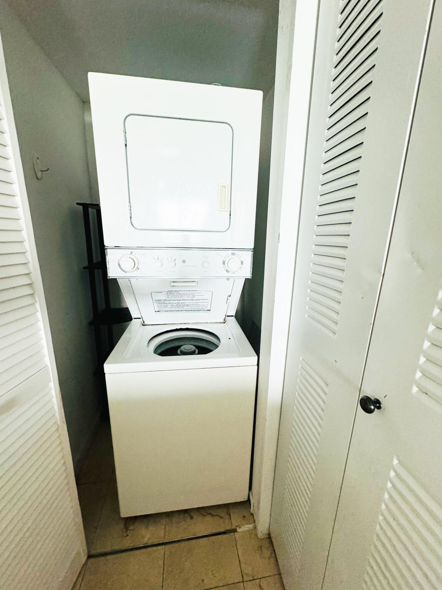 2101 Brickell #801, Miami FL 33129