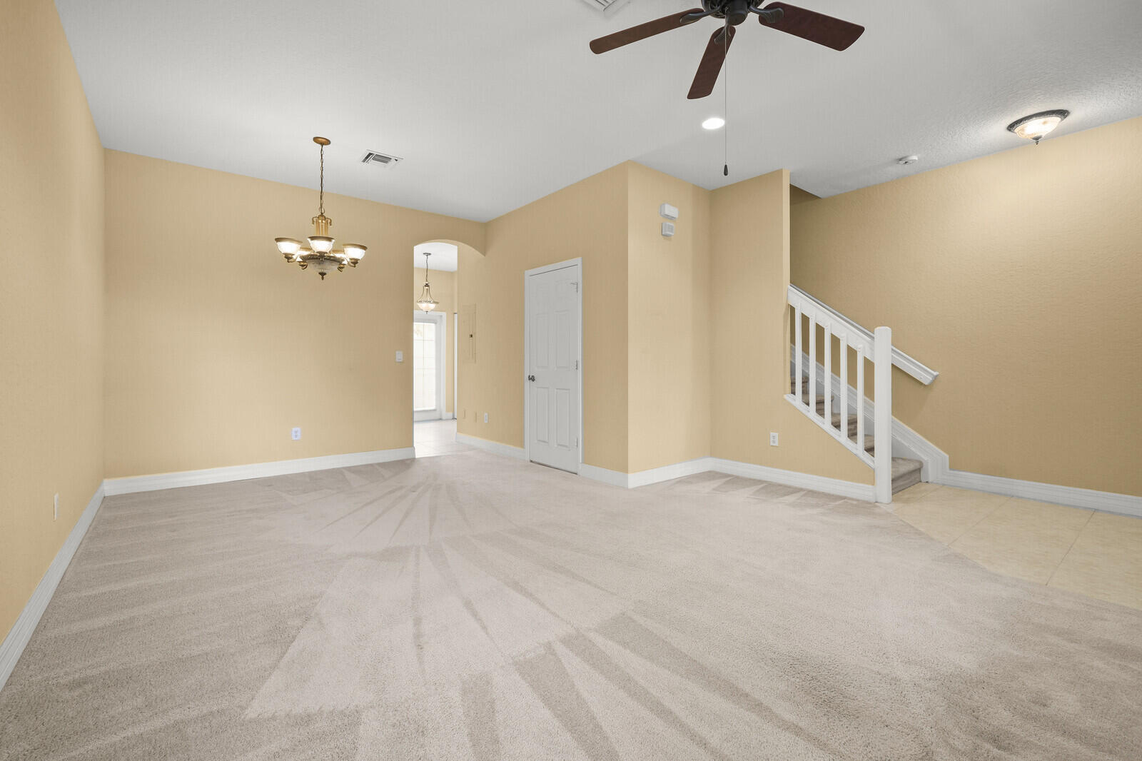 174 W Thatch Palm, Jupiter FL 33458
