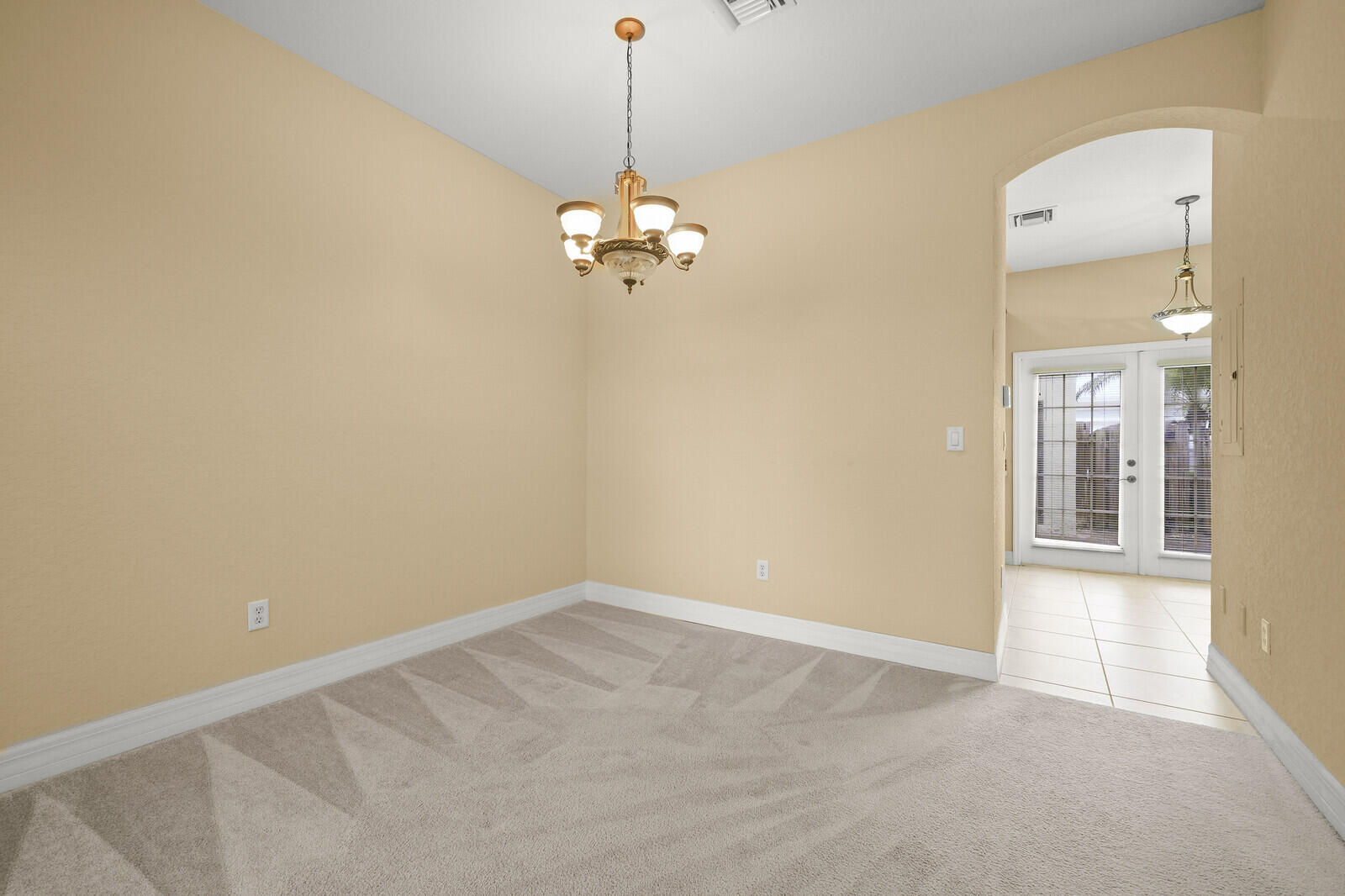 174 W Thatch Palm, Jupiter FL 33458