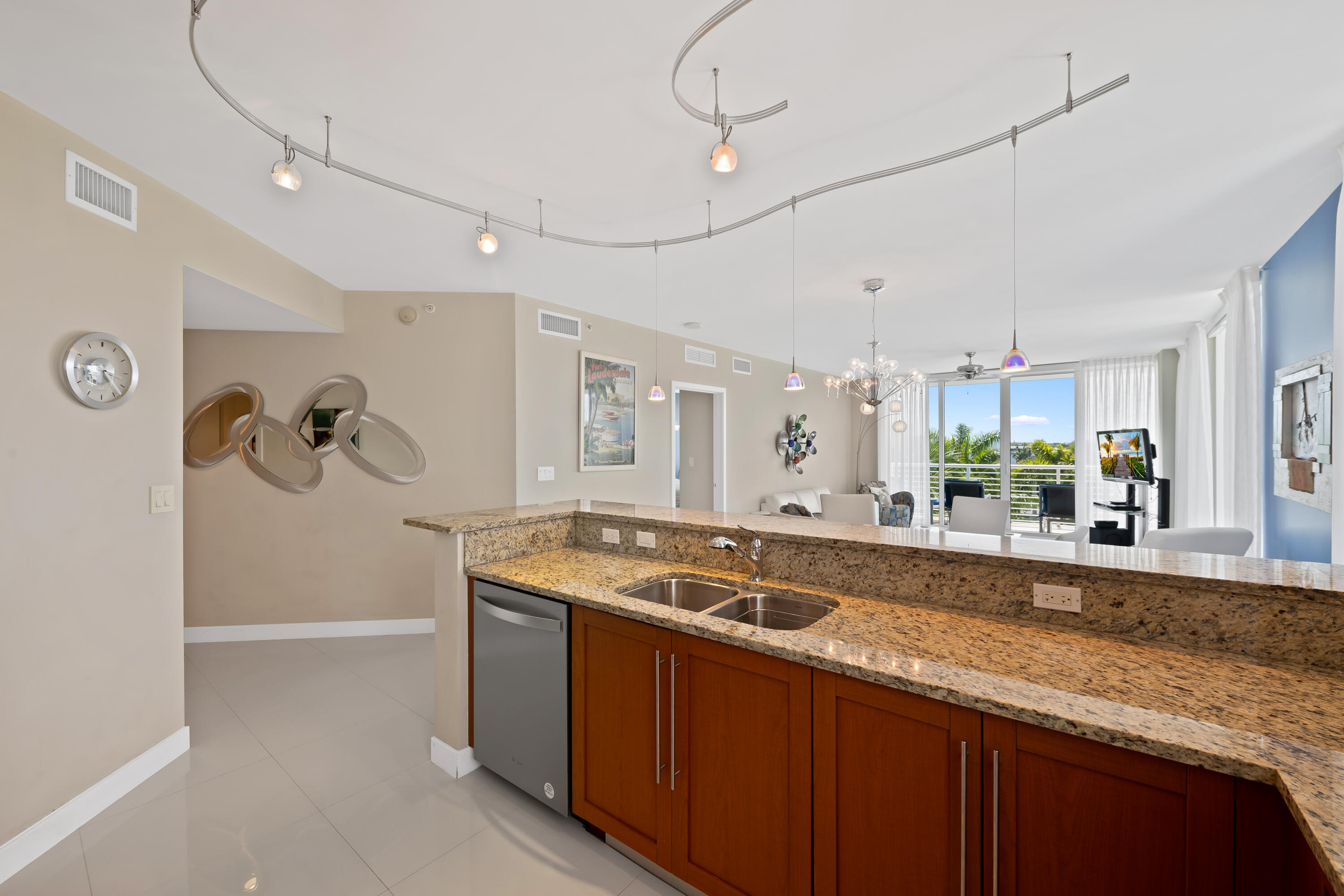 2821 N Ocean #401s, Fort Lauderdale FL 33308