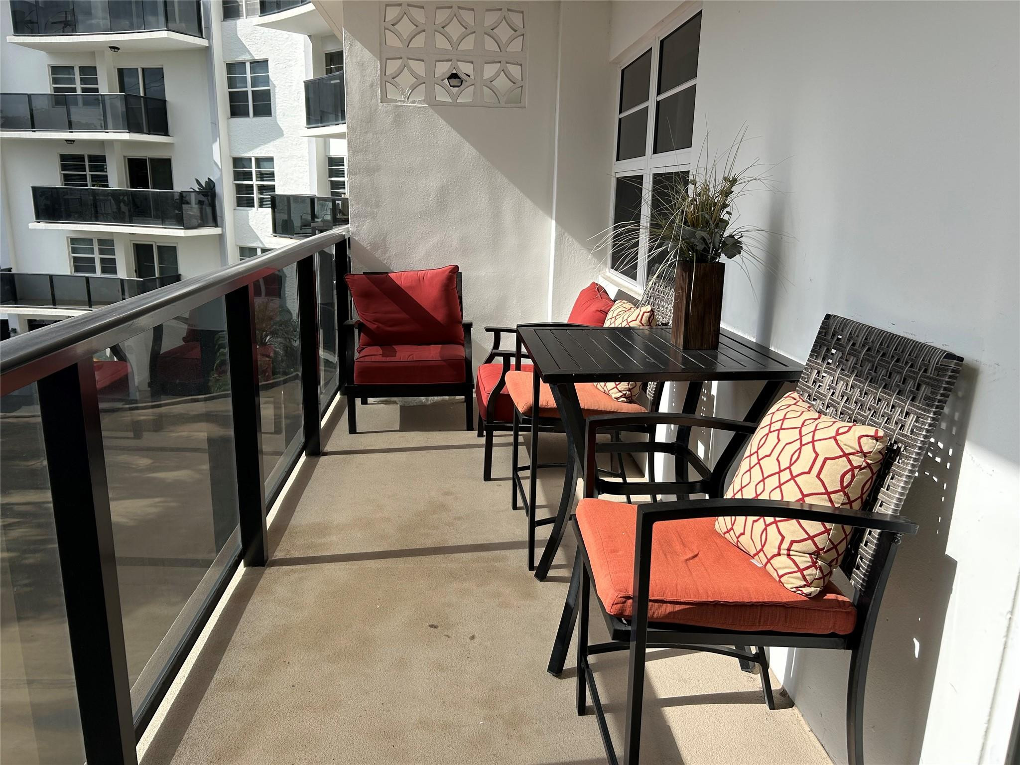 5100 Dupont #3k, Fort Lauderdale FL 33308