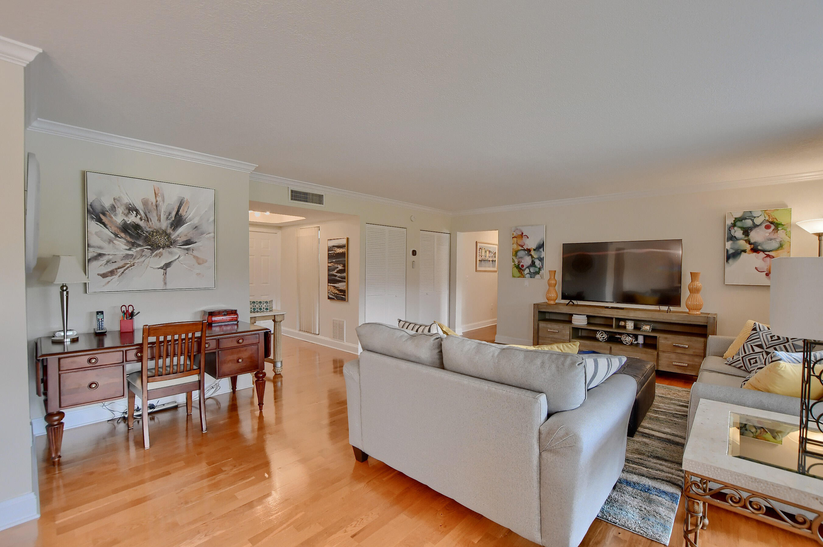 6748 Willow Wood #1305, Boca Raton FL 33434